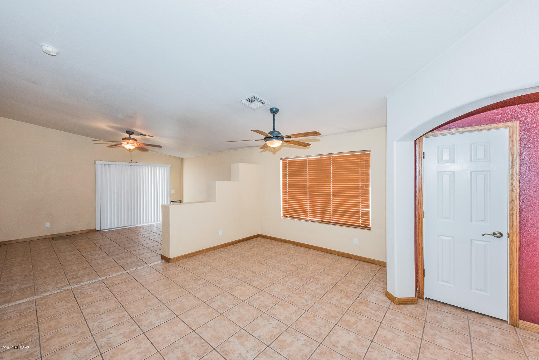 Hacienda Del Oro (1-78) - Residential