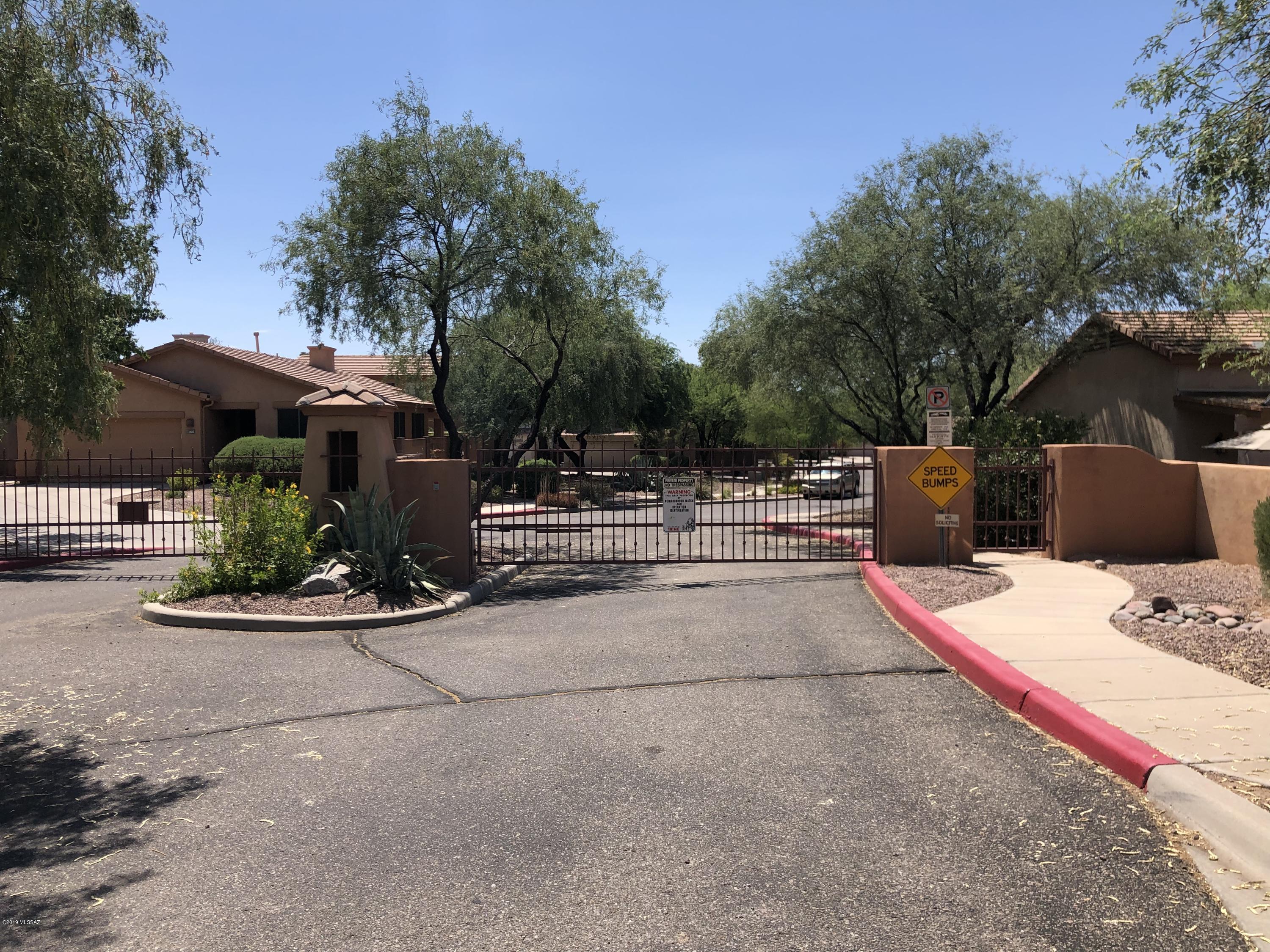 Hacienda Del Rio (1-118) - Residential