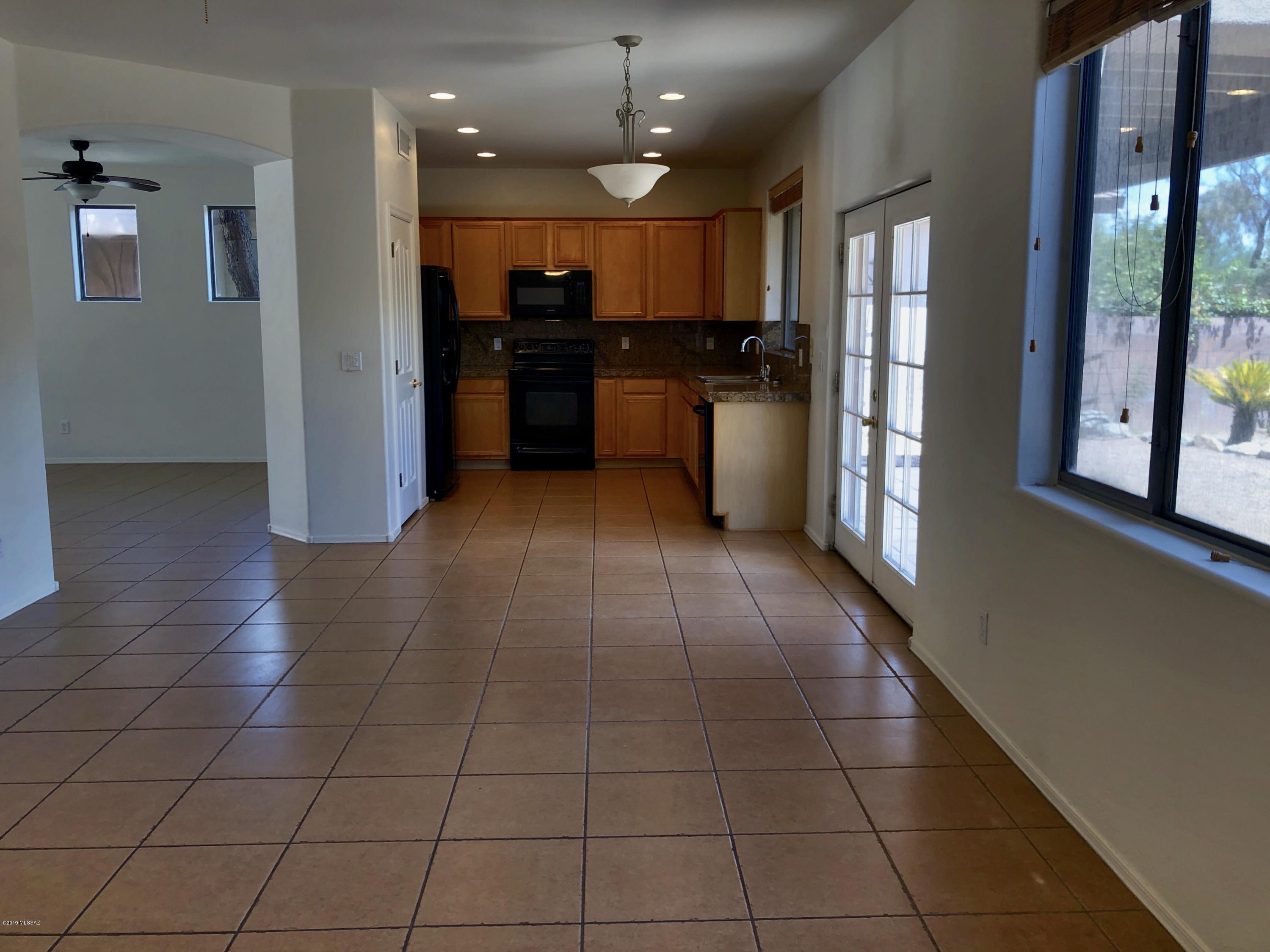 Hacienda Del Rio (1-118) - Residential