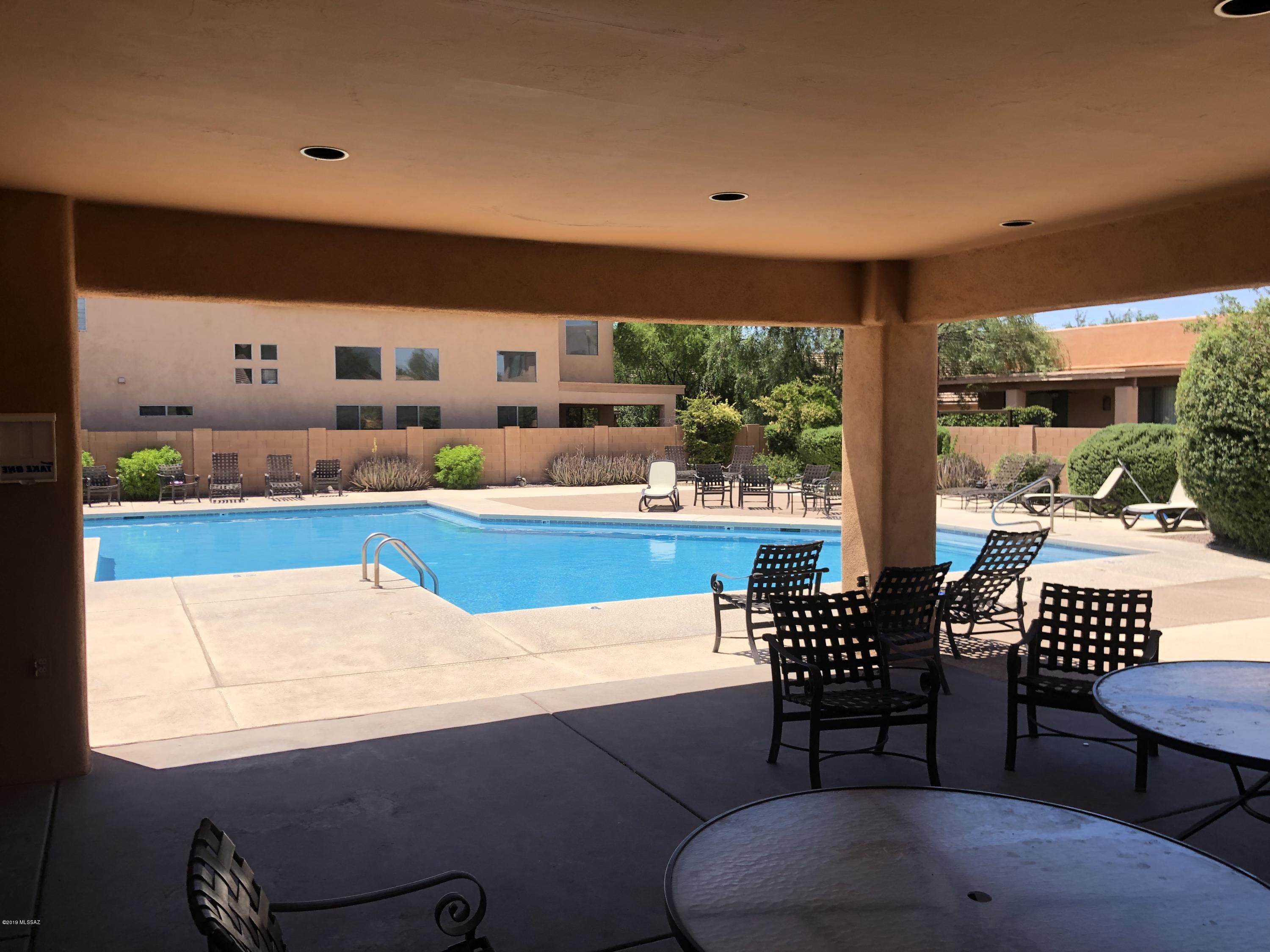 Hacienda Del Rio (1-118) - Residential
