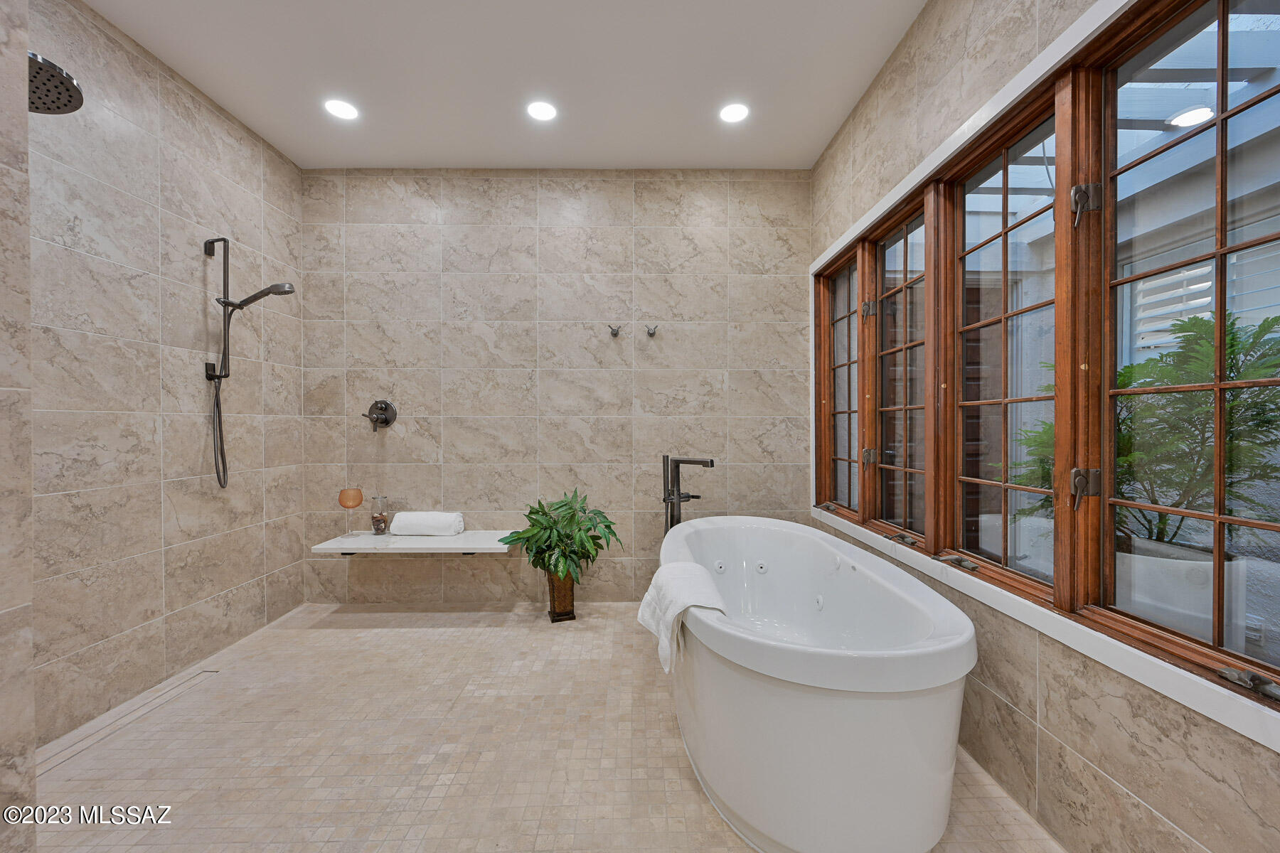 Country Club Estates NO. 1 - Residential