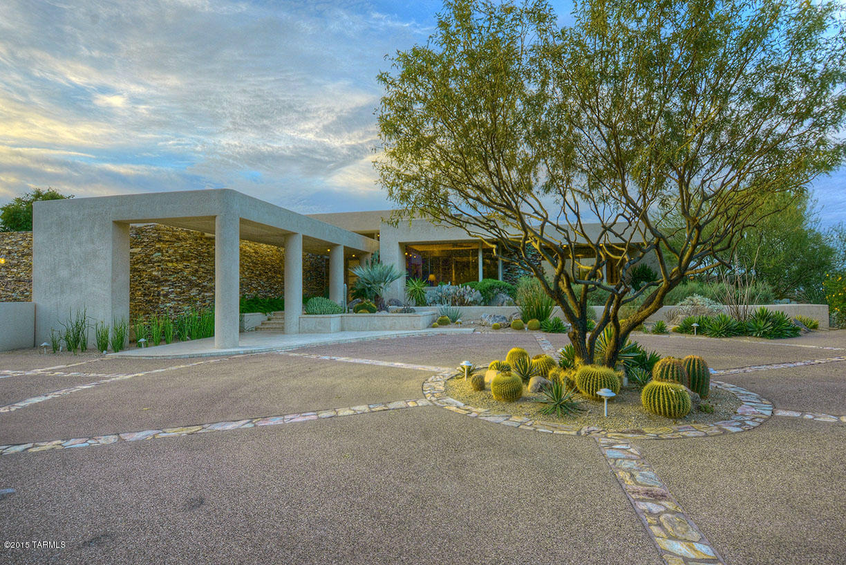Finisterra (1-210) - Residential