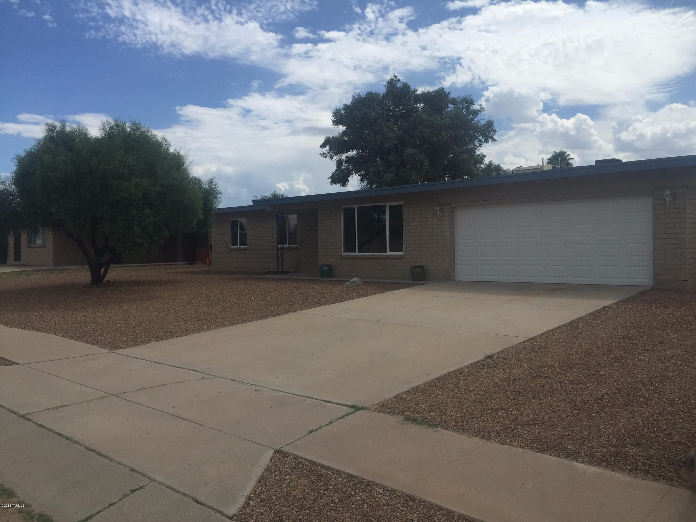 Pine Grove (428-476) - Residential