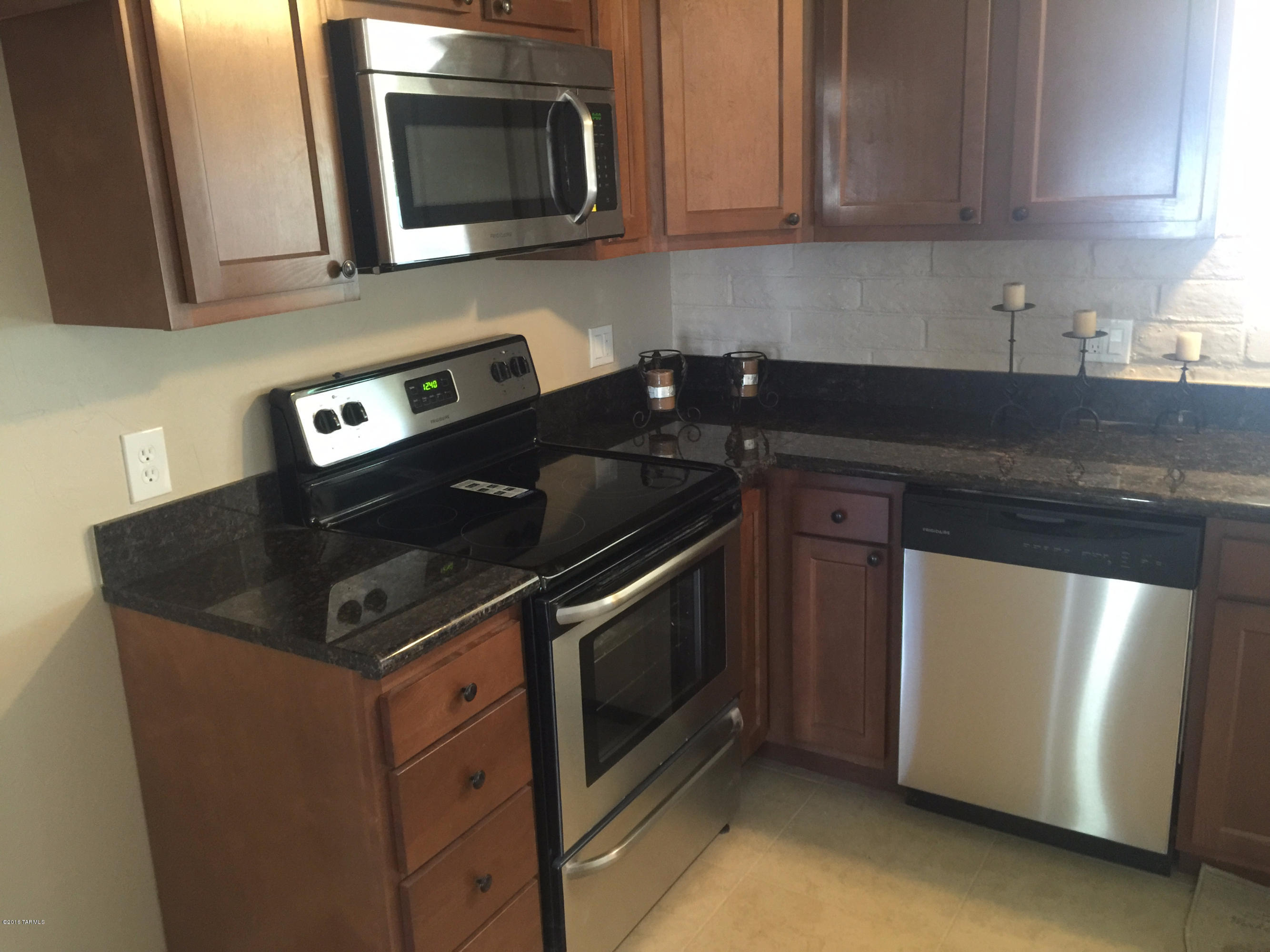 Pine Grove (428-476) - Residential