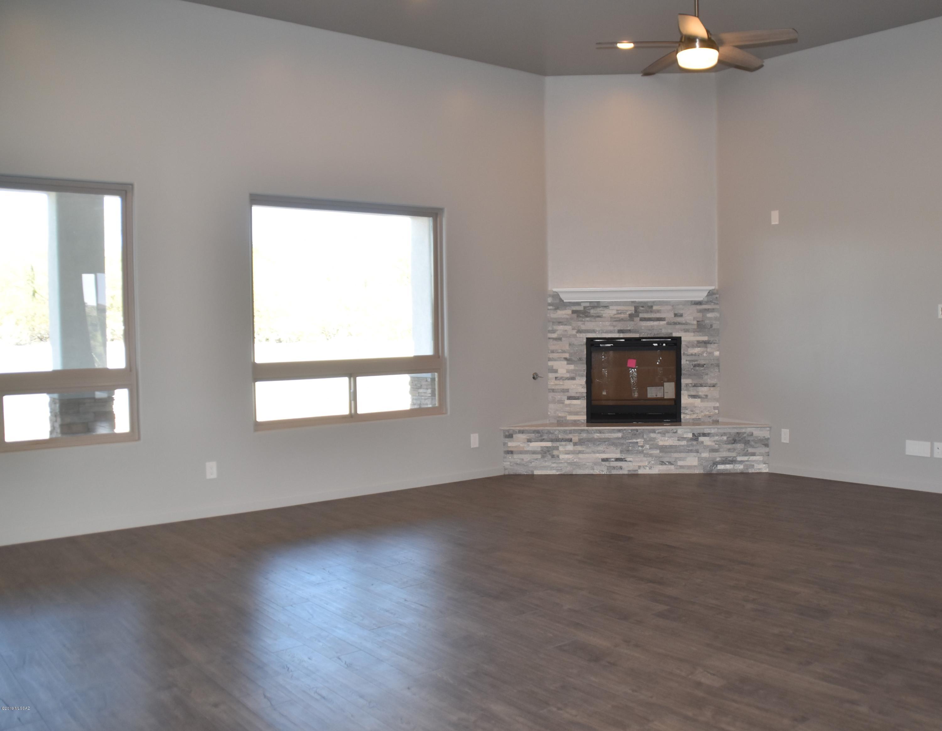 Manning Camp Enclave (1-11) - Residential