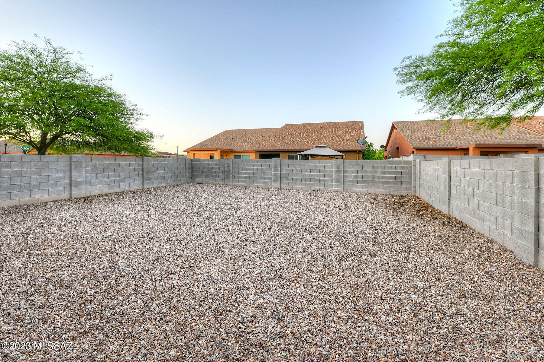 Tres Pueblos - Residential