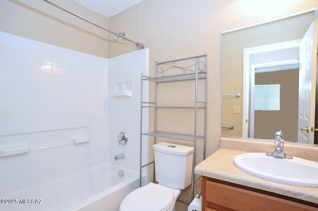 San Lucas Block 11 - Residential Lease