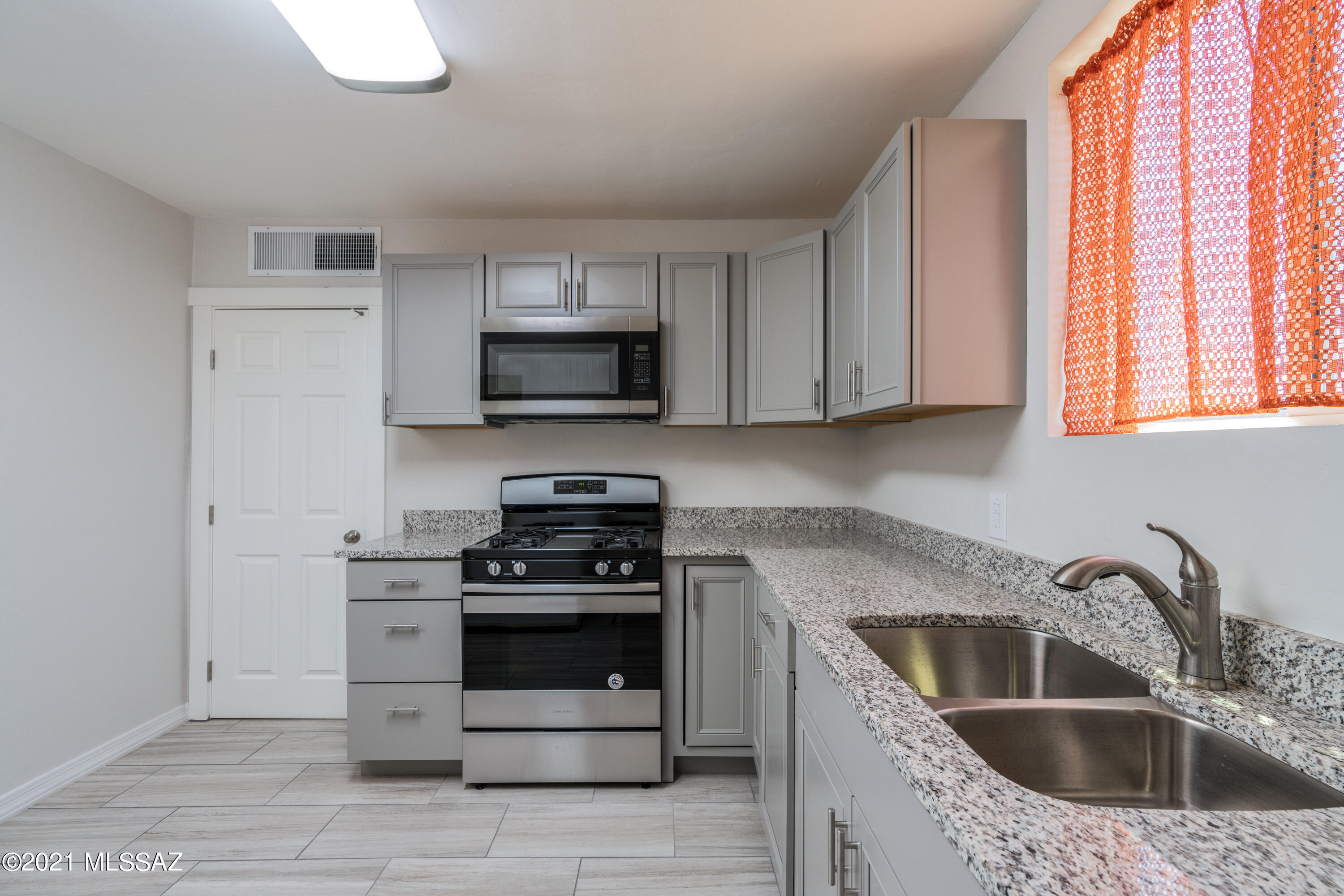 San Gabriel - Residential