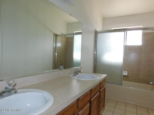 Meadowbrook (273-334, 348-403, 410-532) - Residential