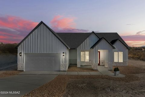 A home in Rio Rico