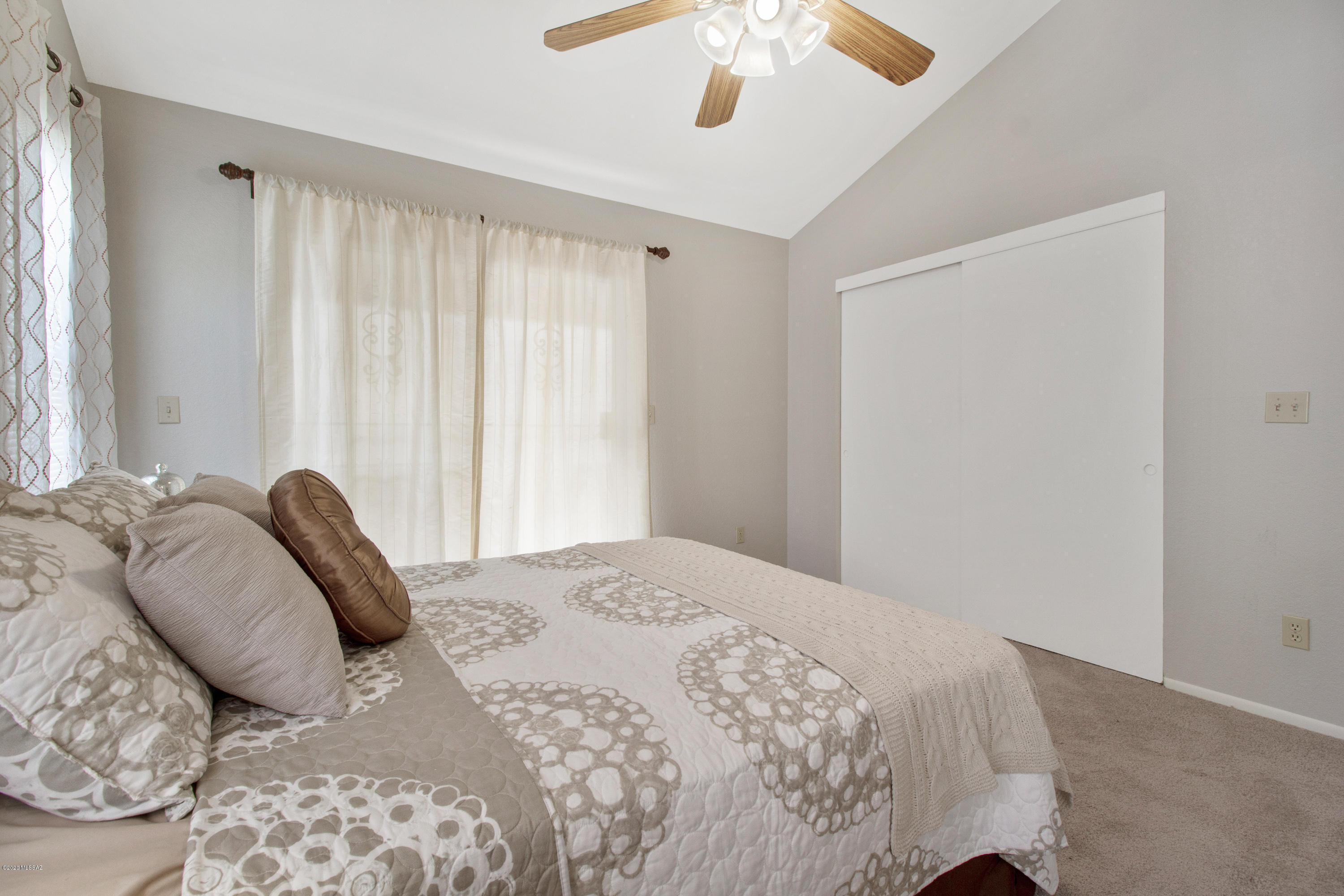 Saddlewood Villas (1-102) - Residential