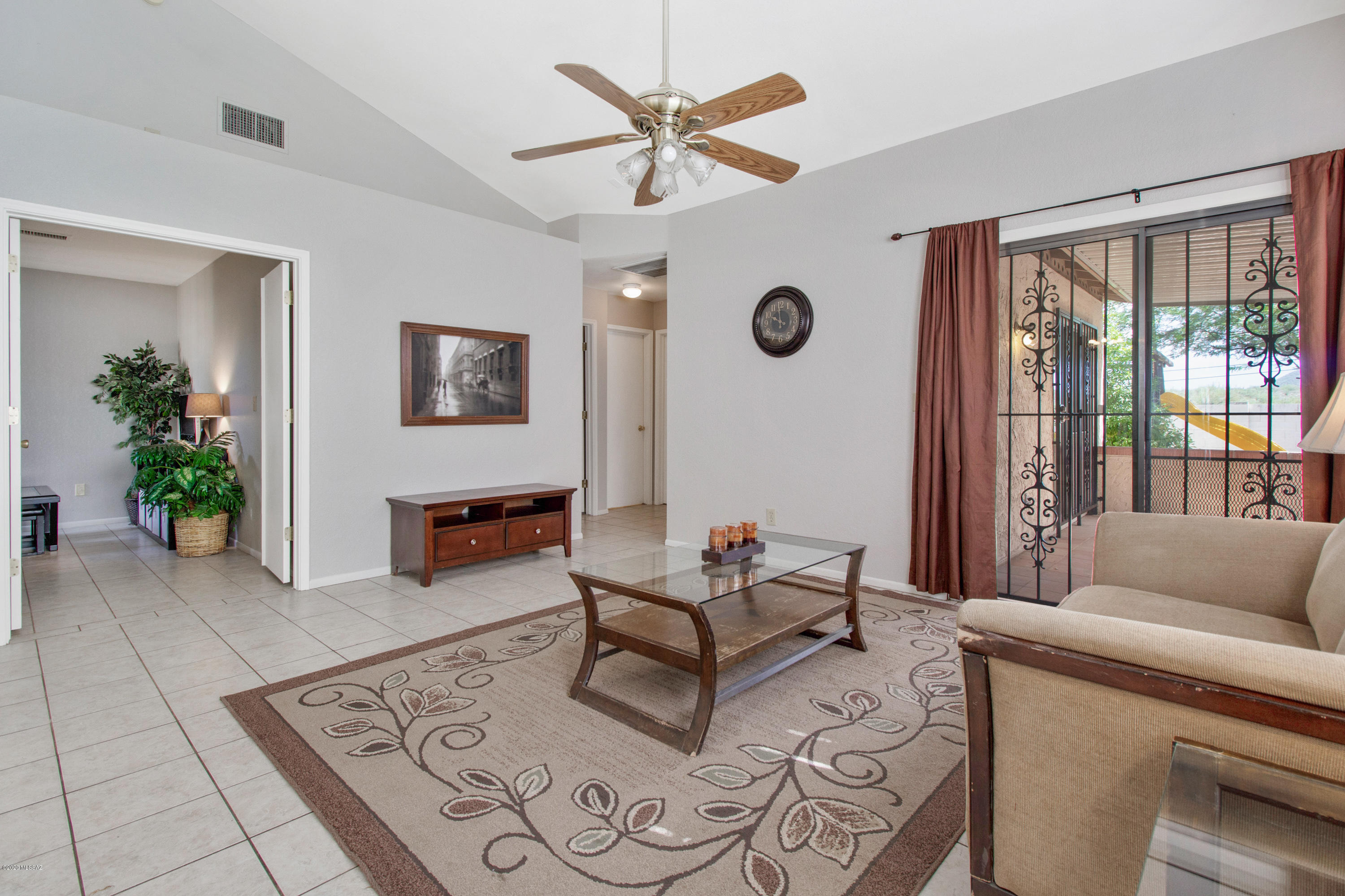 Saddlewood Villas (1-102) - Residential