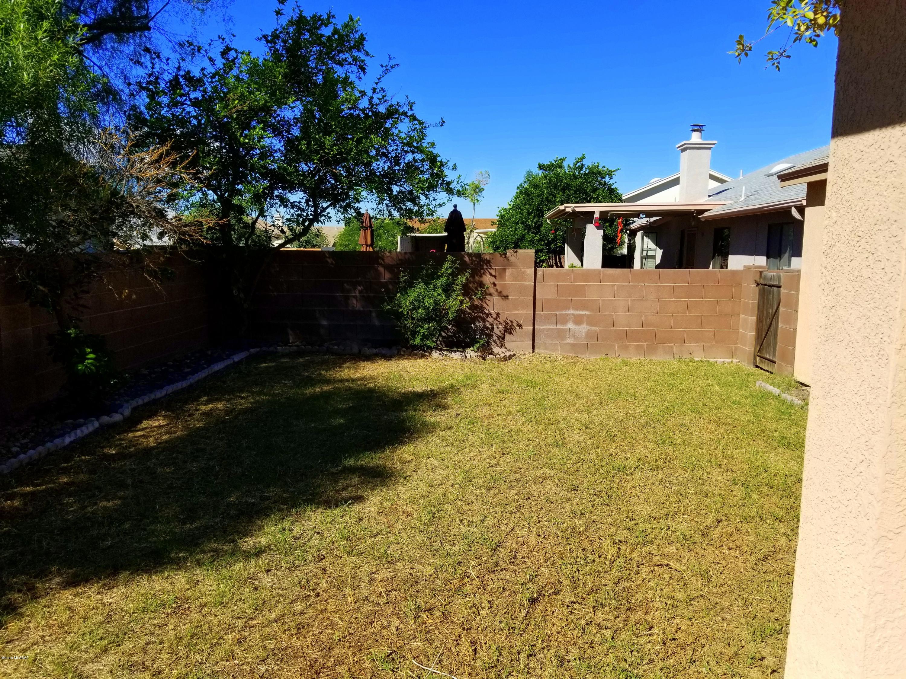 Linda Vista Terrace(1-102) - Residential
