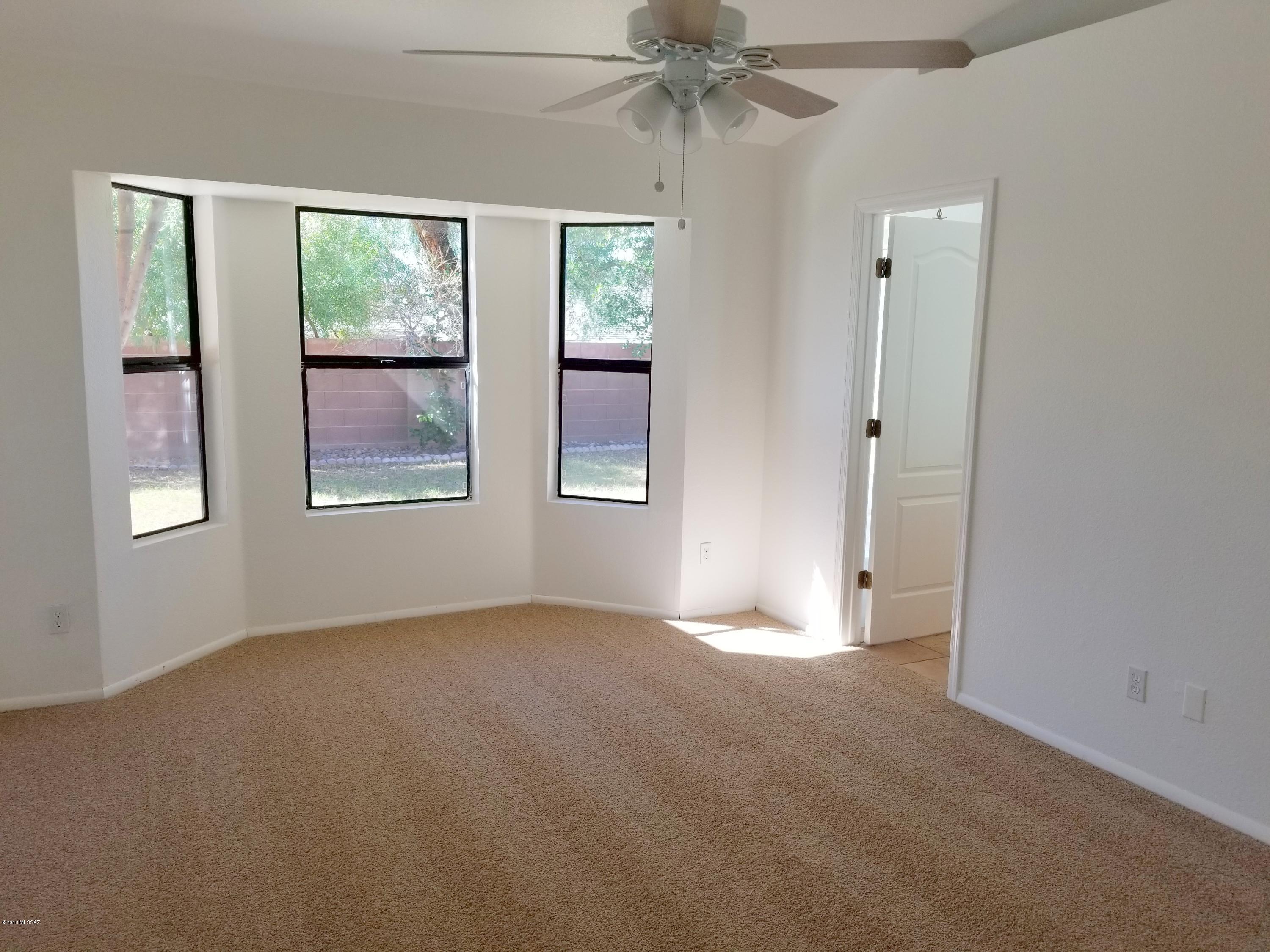 Linda Vista Terrace(1-102) - Residential