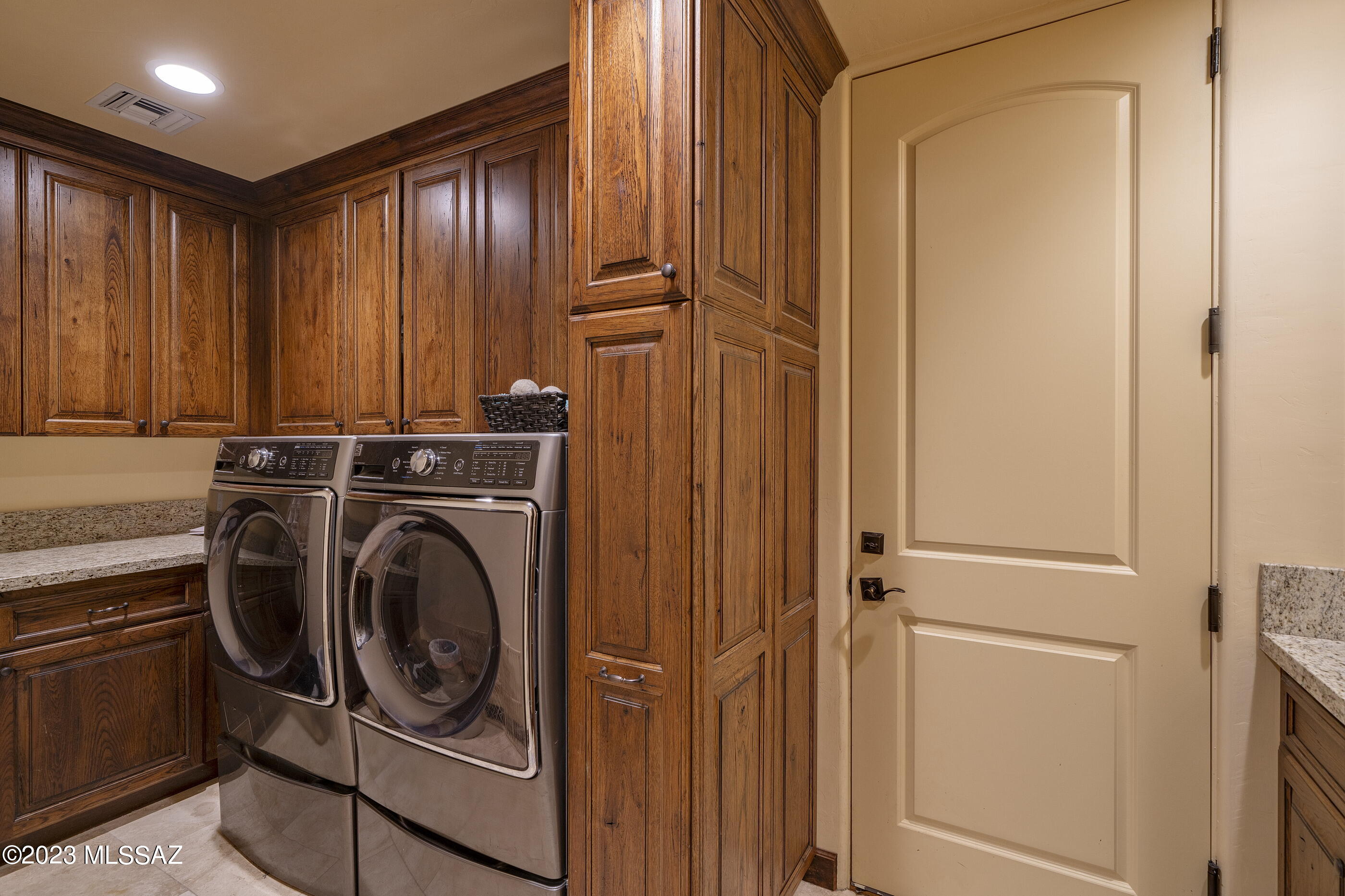 Snyder Creek Canyon (1-29) - Residential