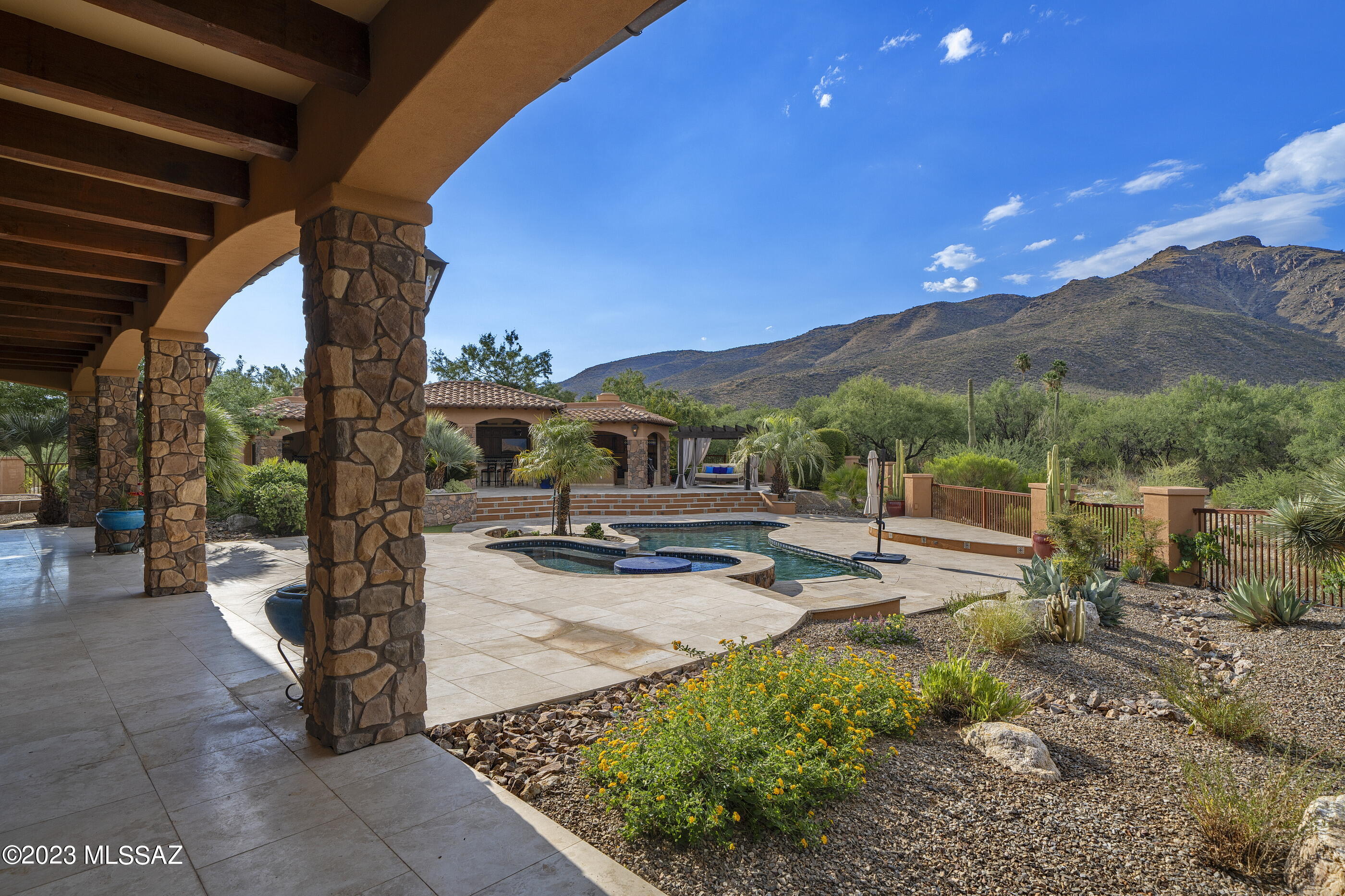 Snyder Creek Canyon (1-29) - Residential