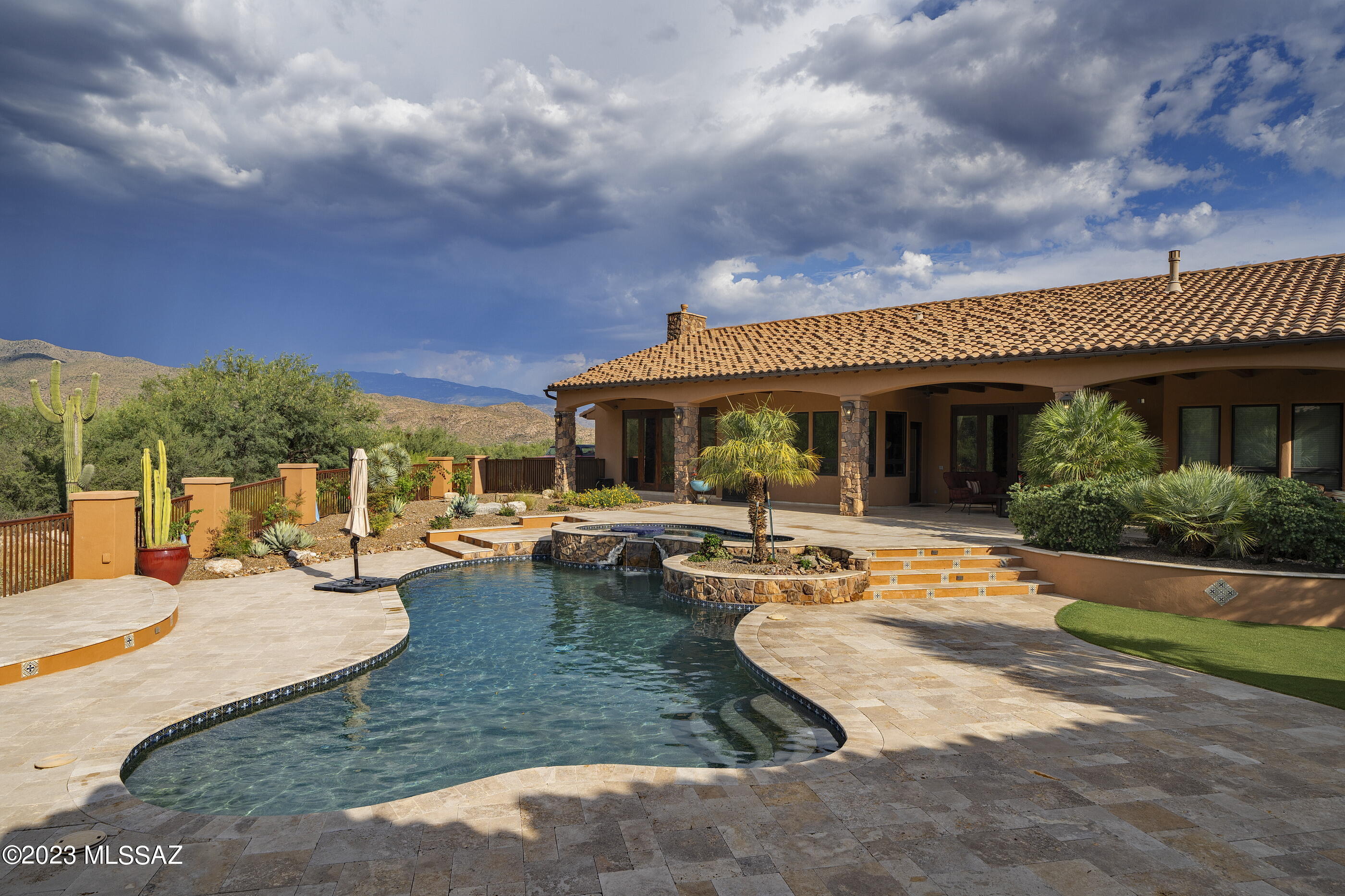 Snyder Creek Canyon (1-29) - Residential