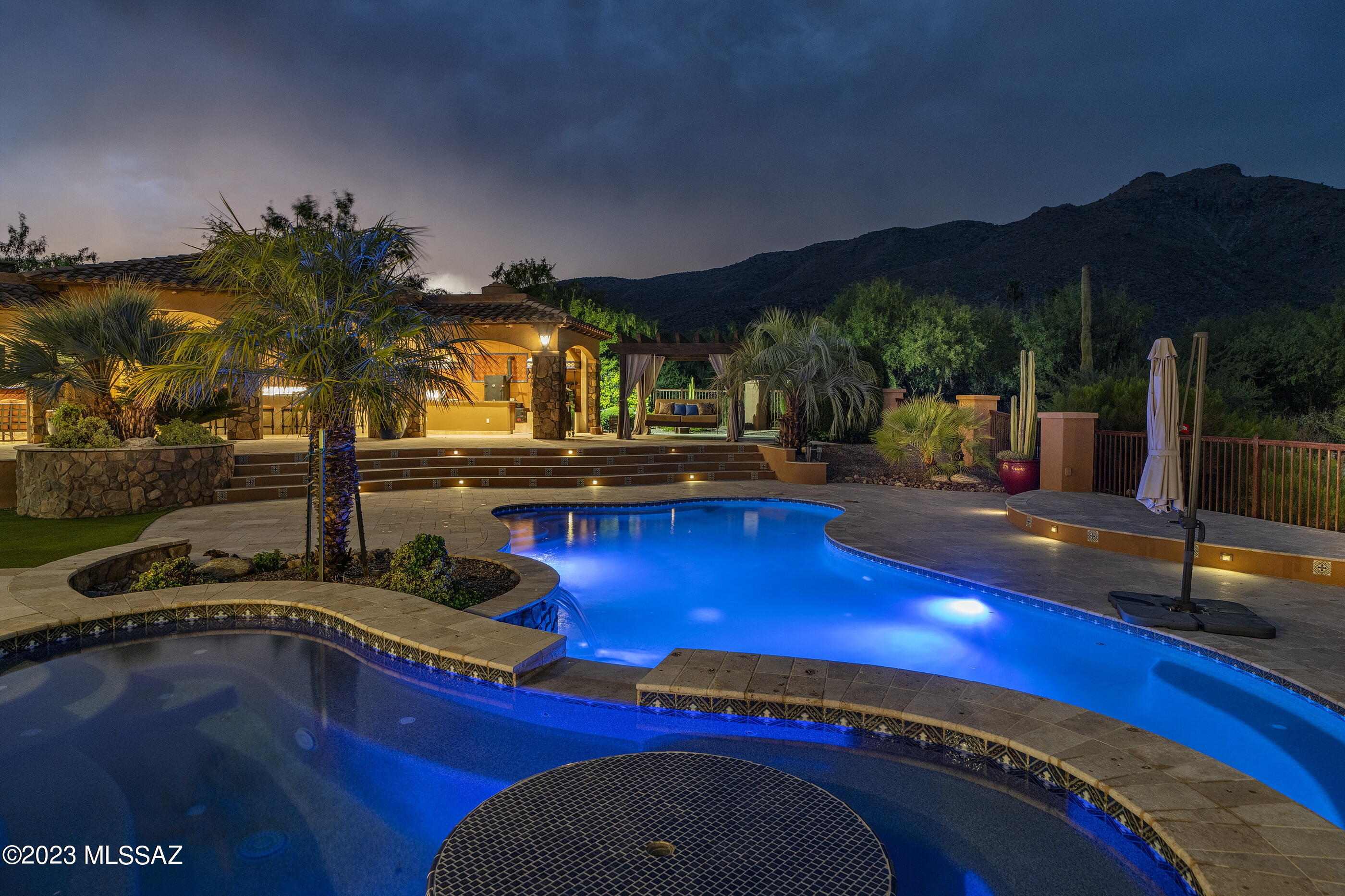 Snyder Creek Canyon (1-29) - Residential