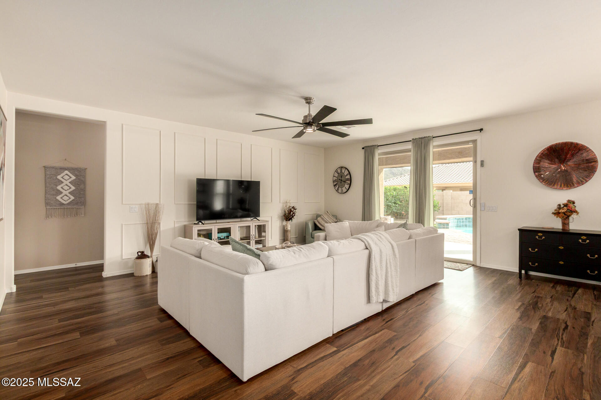 8927 W Fairford Road