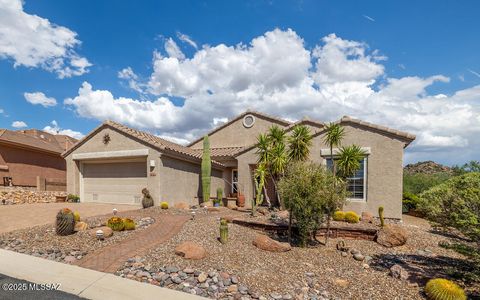 Photo of 13730 N Heritage Canyon Drive, Marana, AZ 85658 (MLS # 22524531)