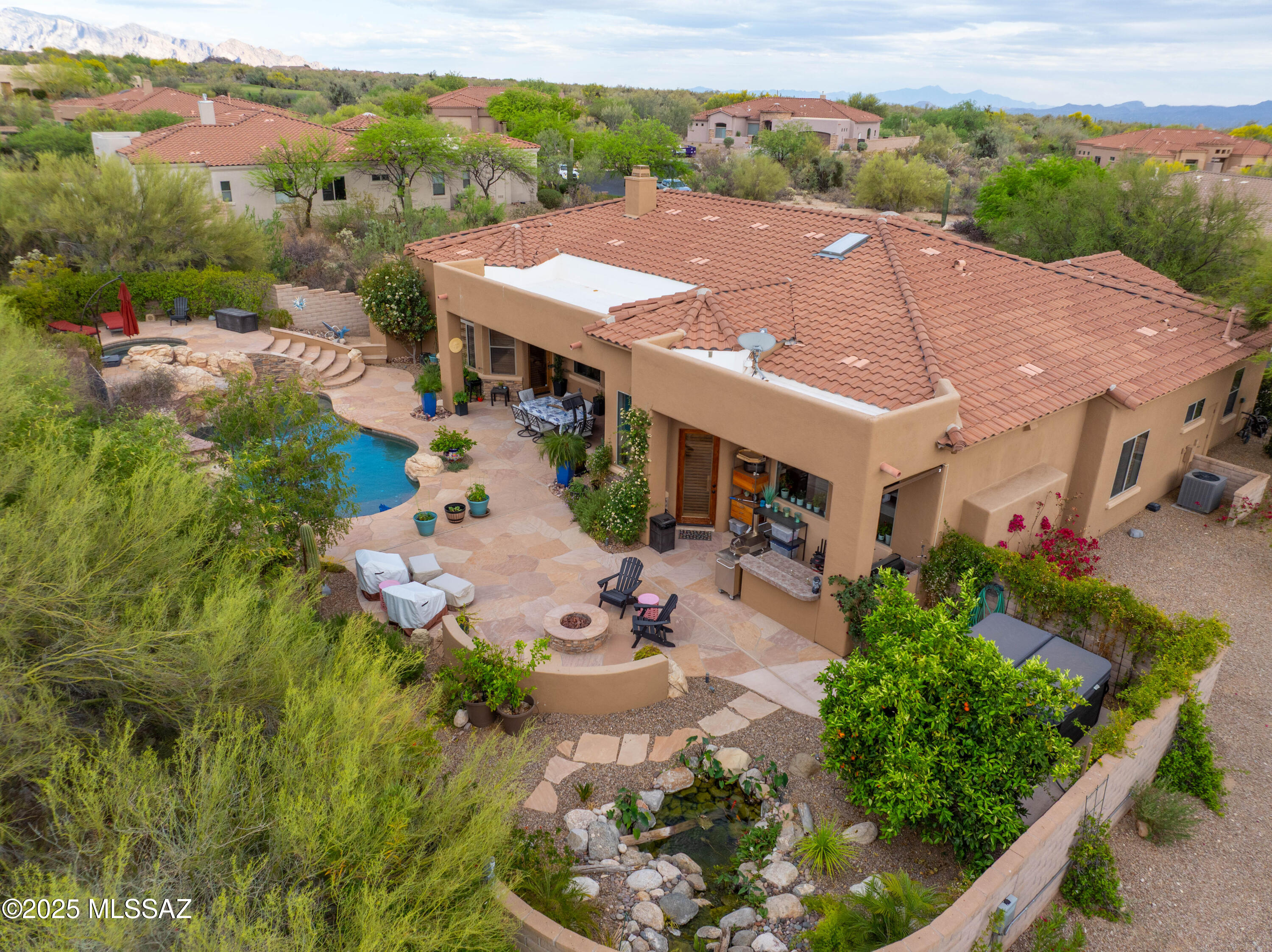 Dos Lagos at Dove Mountain (1-91) - Residential