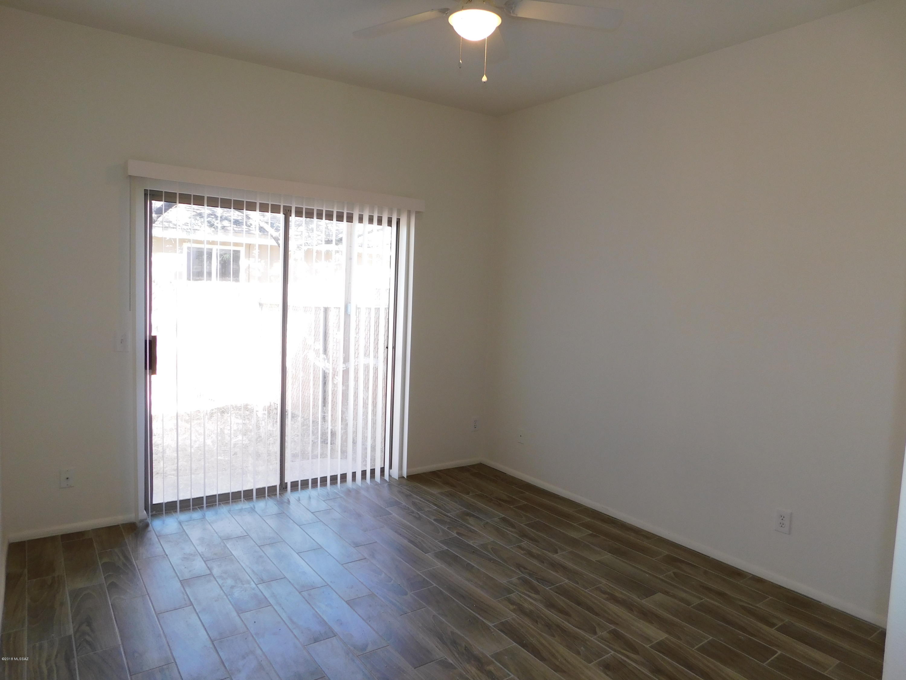 Lincoln Park - Residential Lease