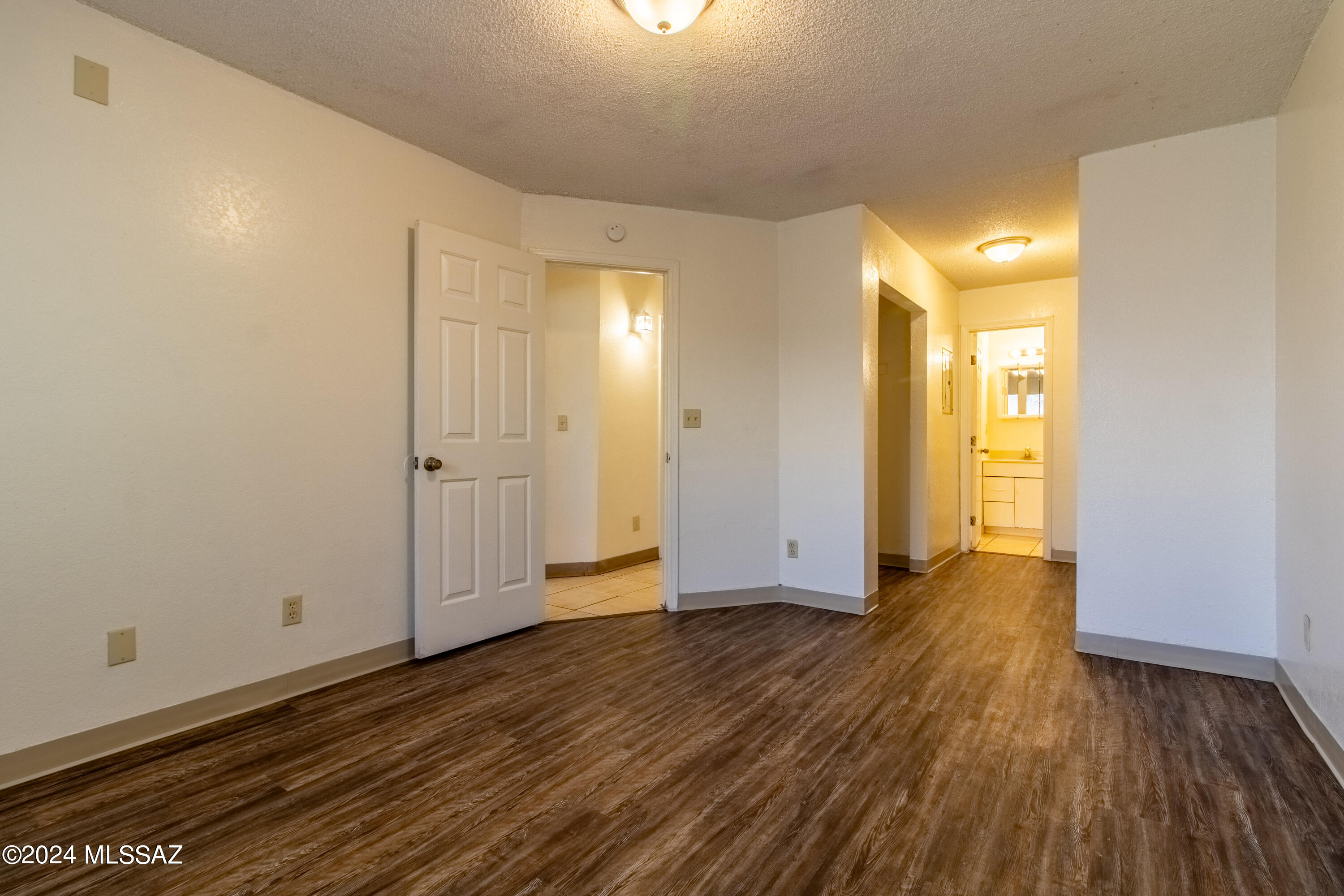 Unsubdivided - Residential Lease