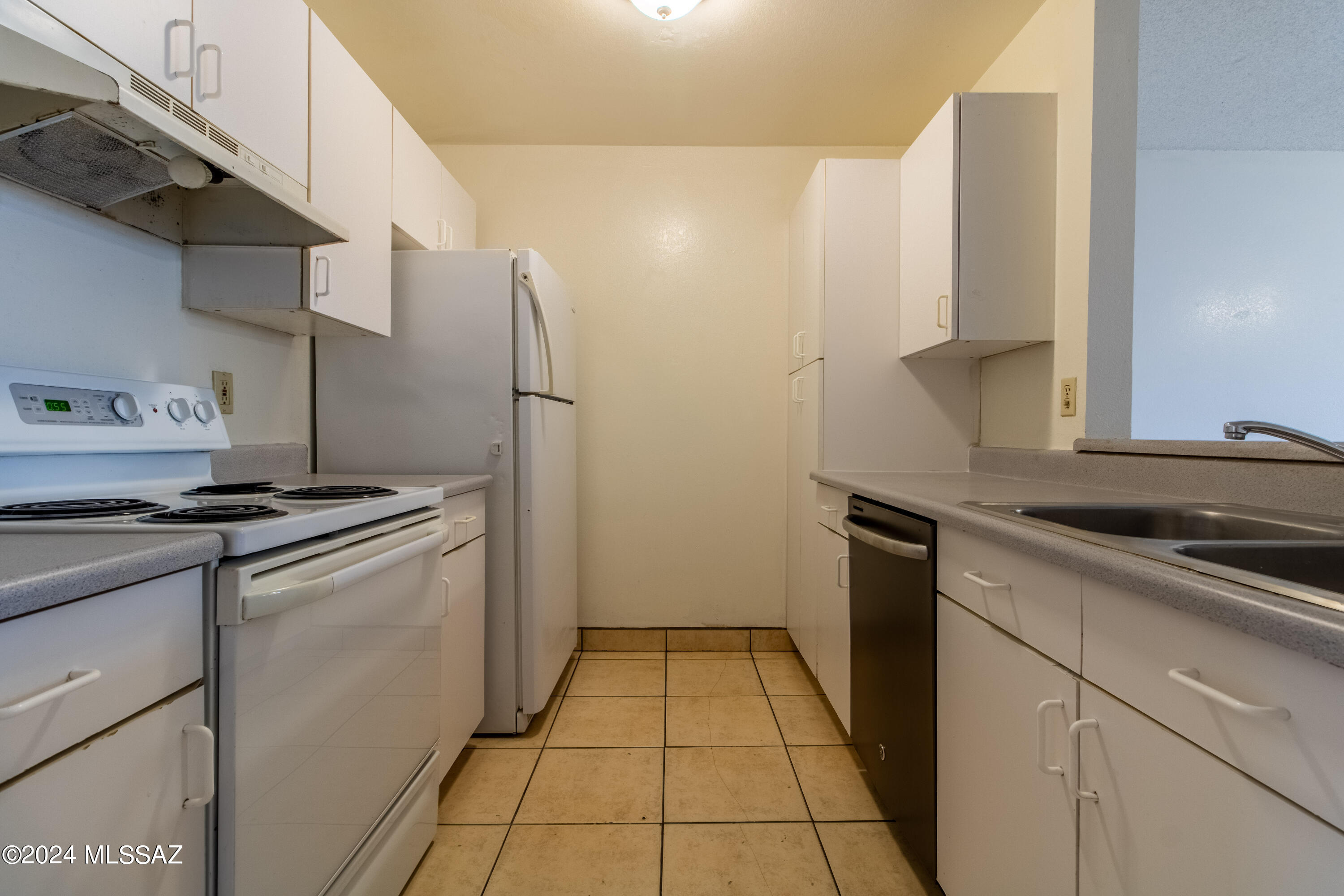 Unsubdivided - Residential Lease