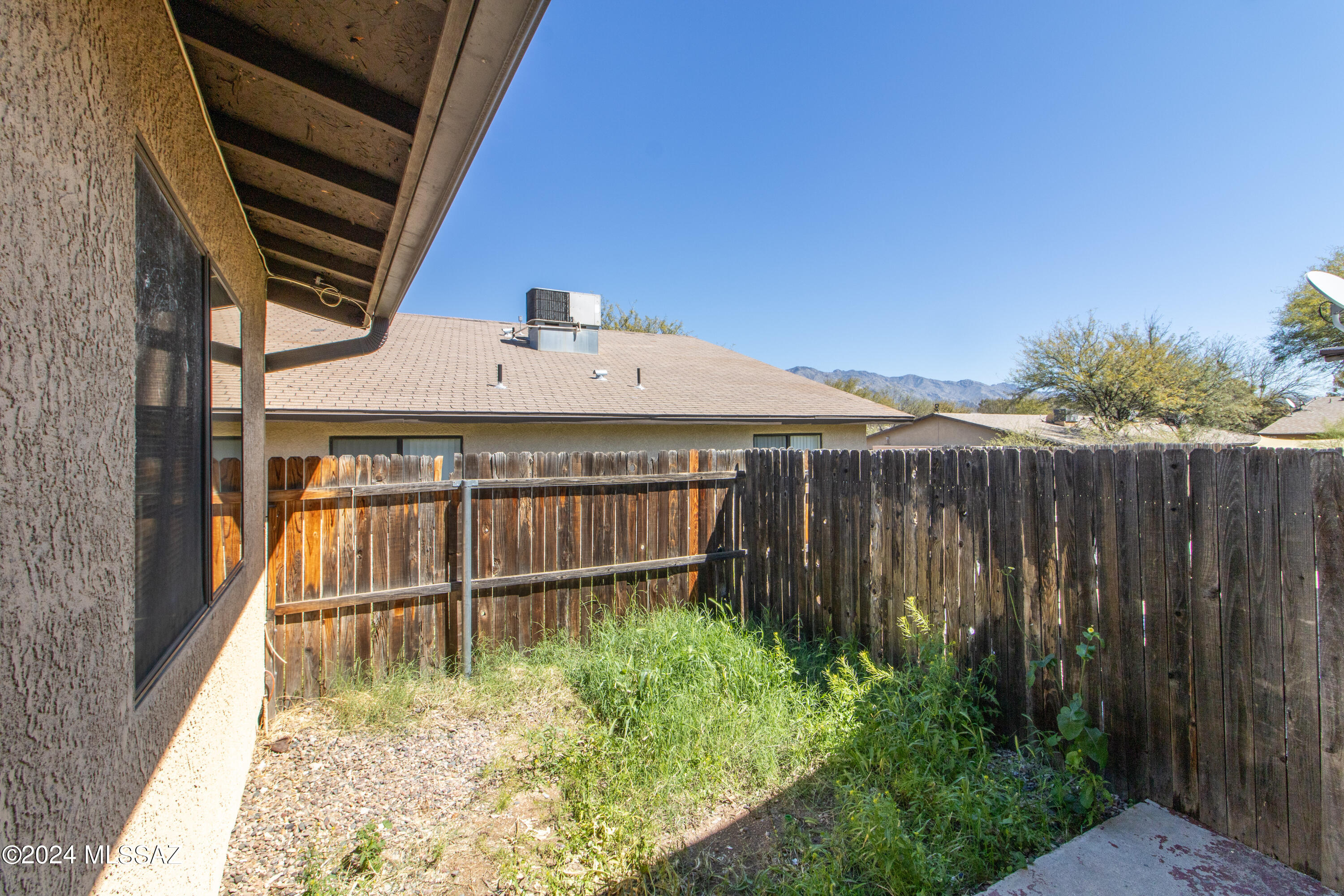 Unsubdivided - Residential Lease