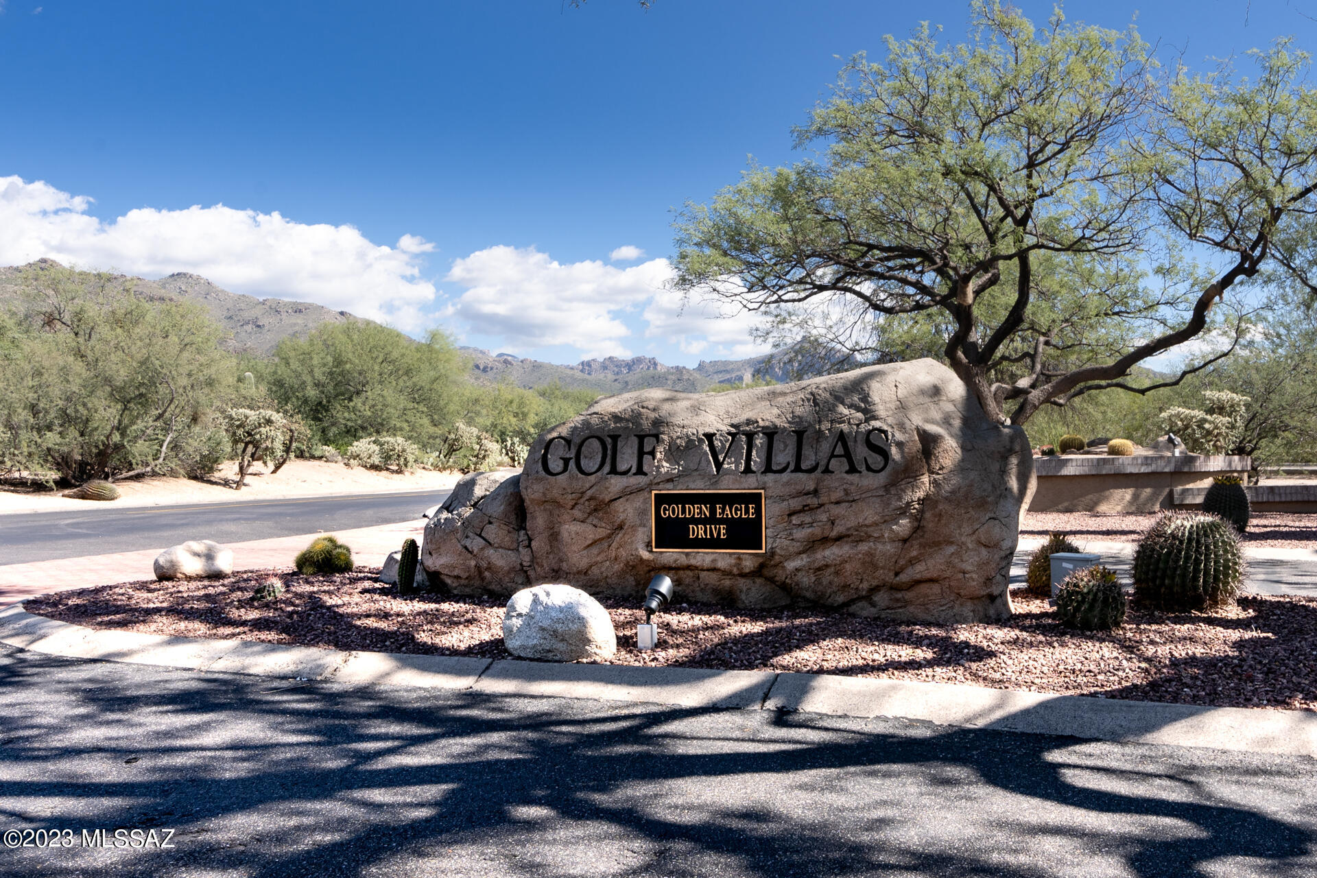 Ventana Canyon Golf Villas - Residential