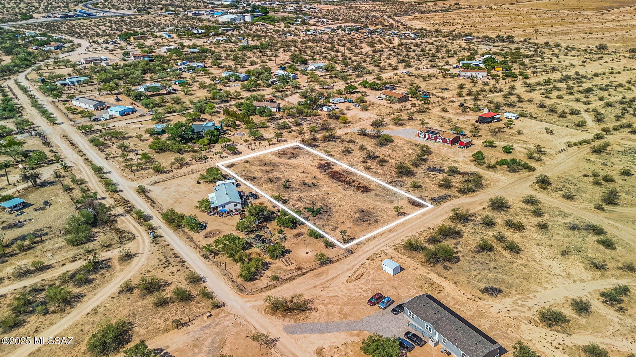 9058 S HONEYSUCKLE FARM Trail