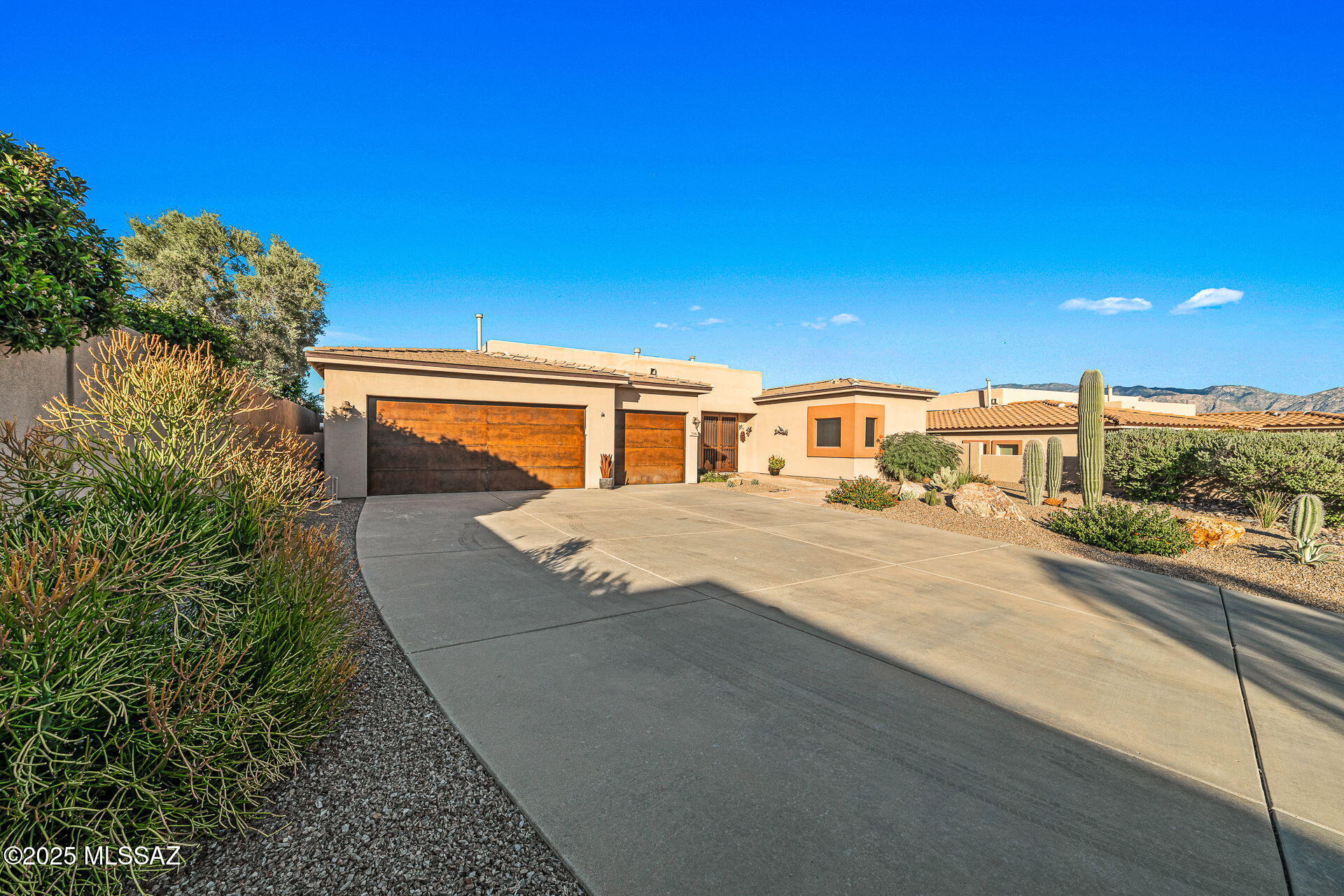 700 W Regulation Place