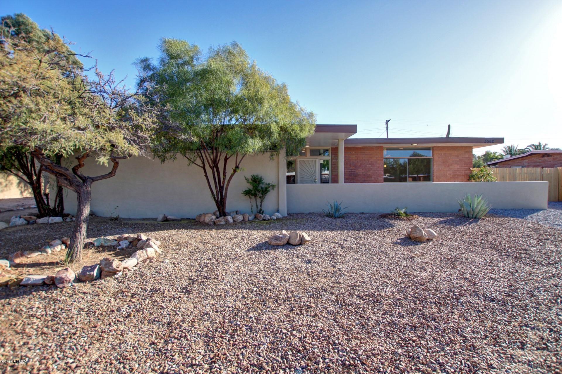 Carlos Terrace - Residential