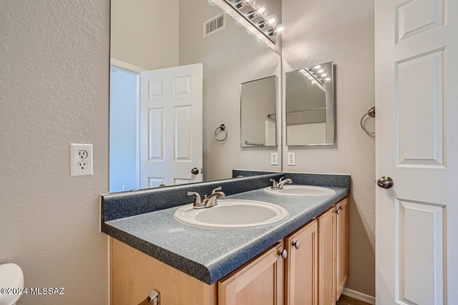 Rancho Elegante - Residential Lease