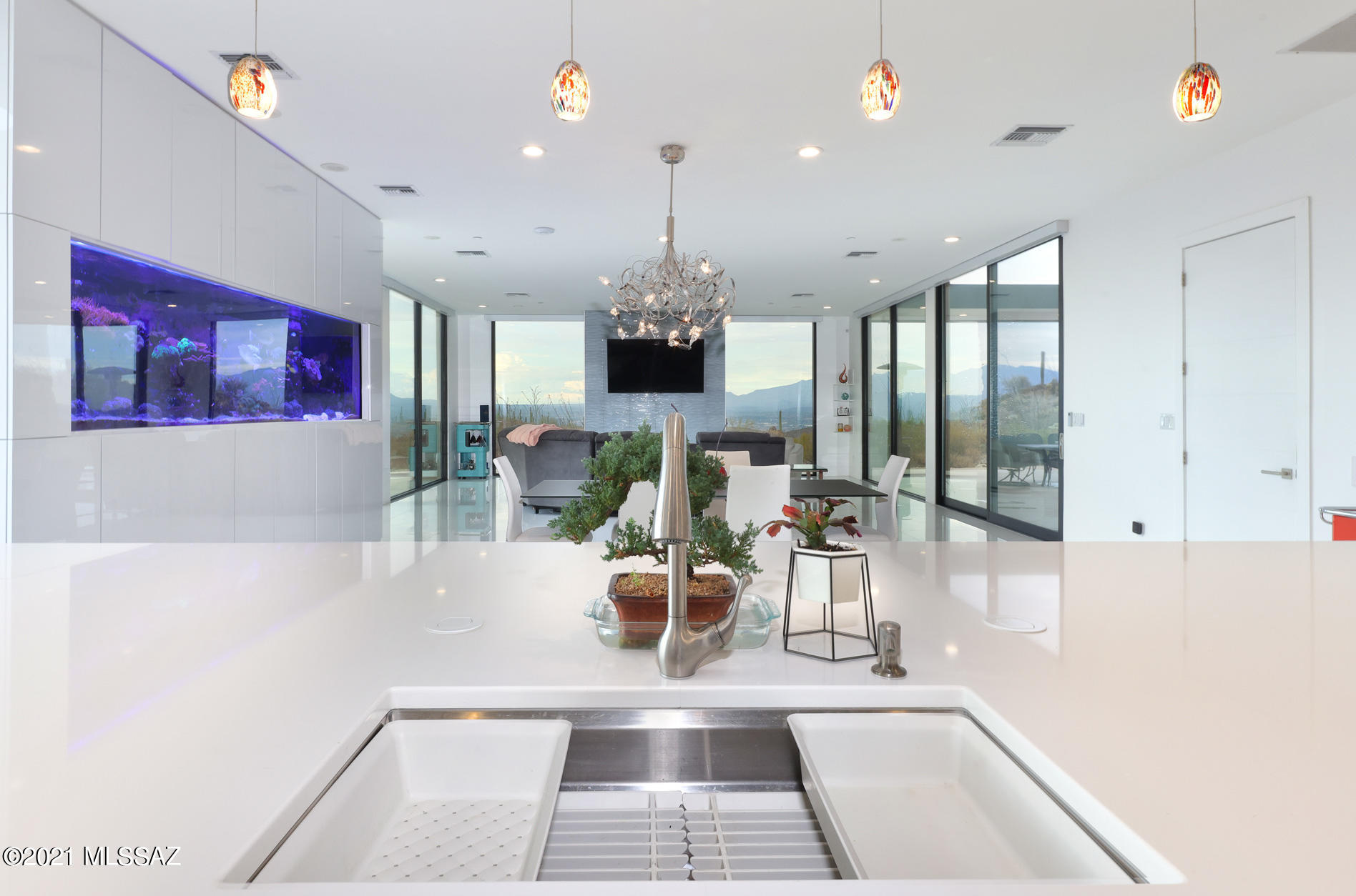 Unsubdivided - Residential