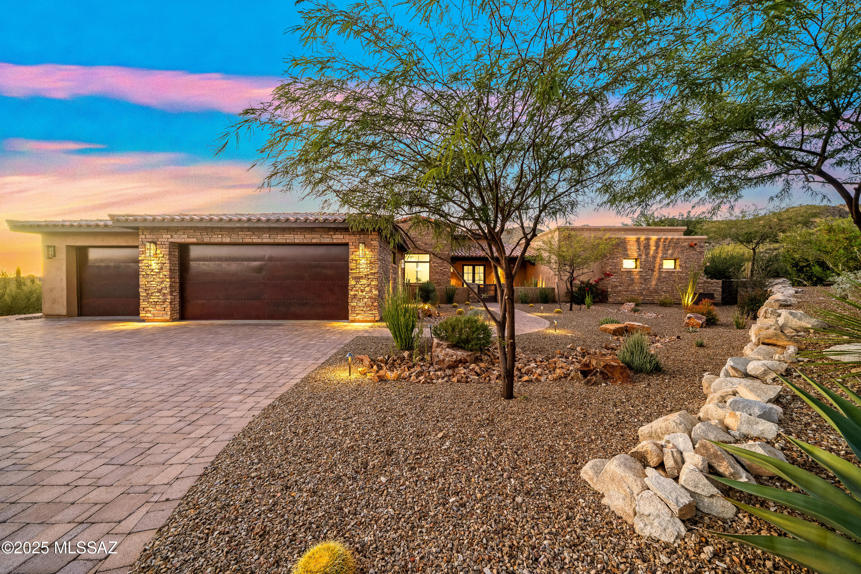 14623 N Shaded Stone Place