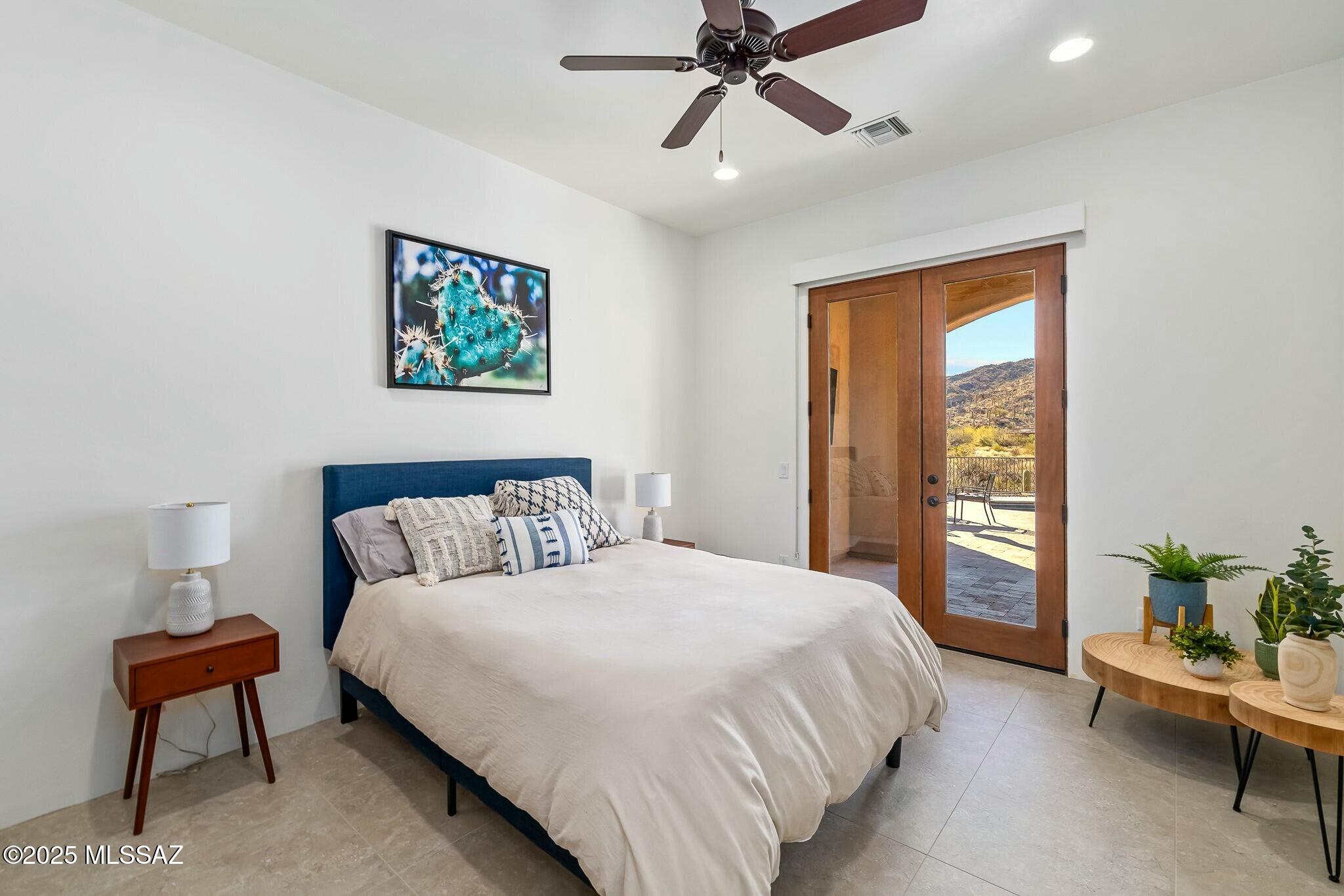 Stone Canyon III - Residential