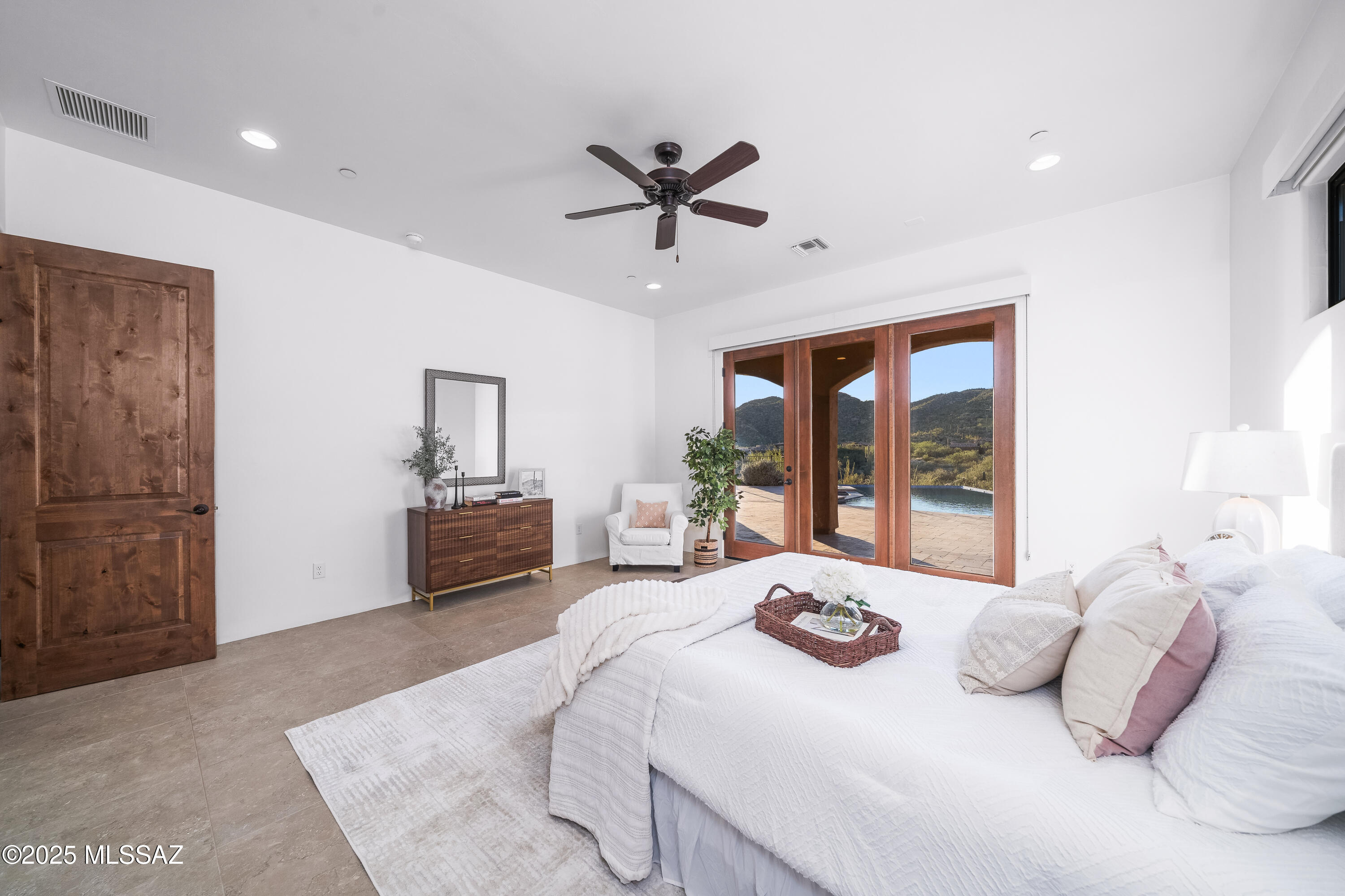 Stone Canyon III - Residential