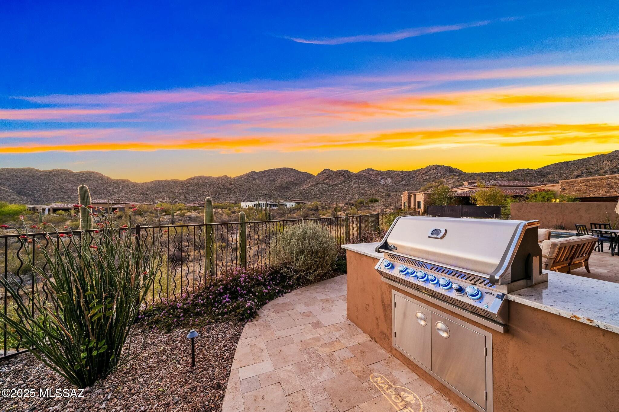 Stone Canyon III - Residential