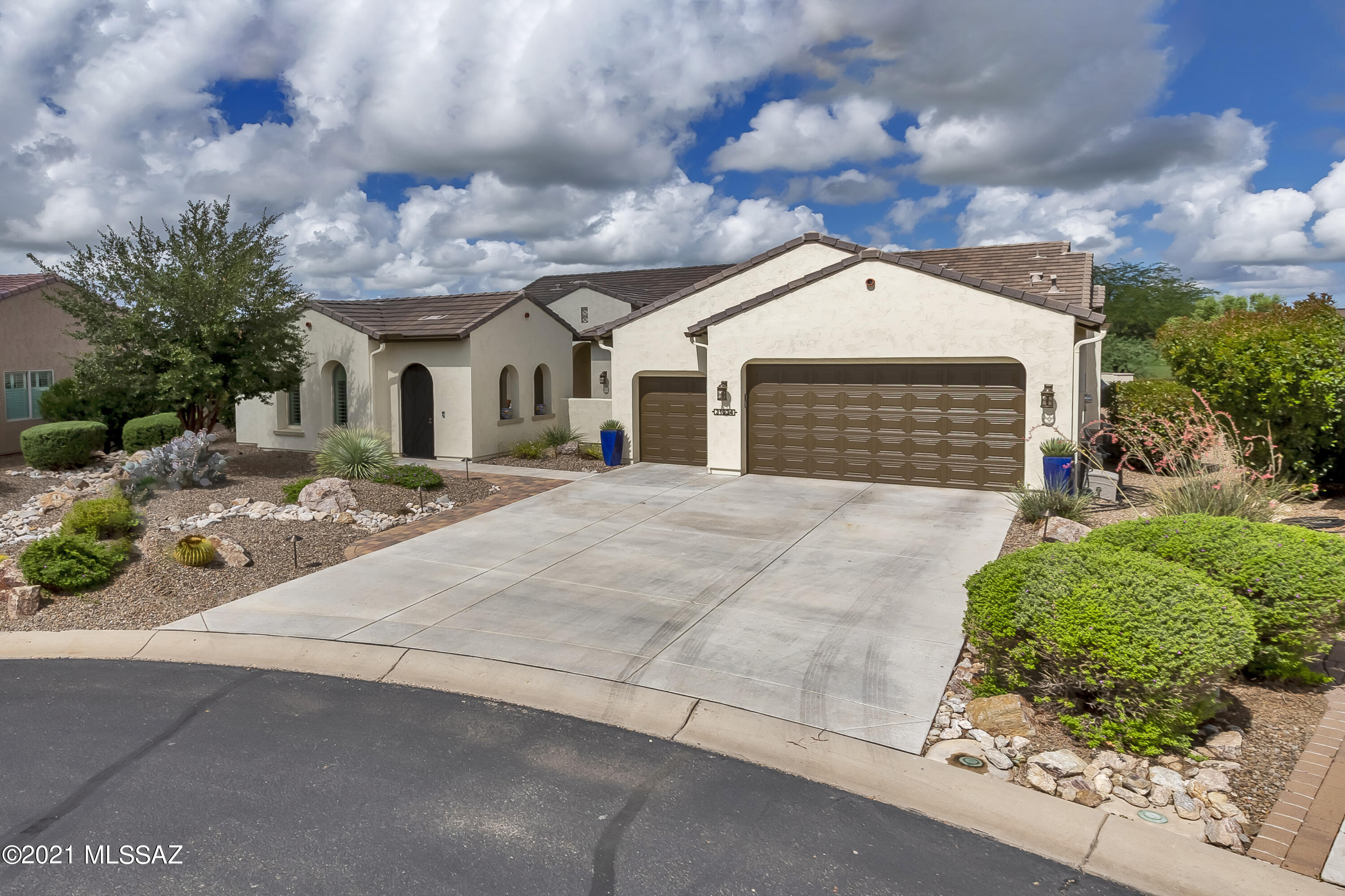 Saddlebrooke Ranch - Residential