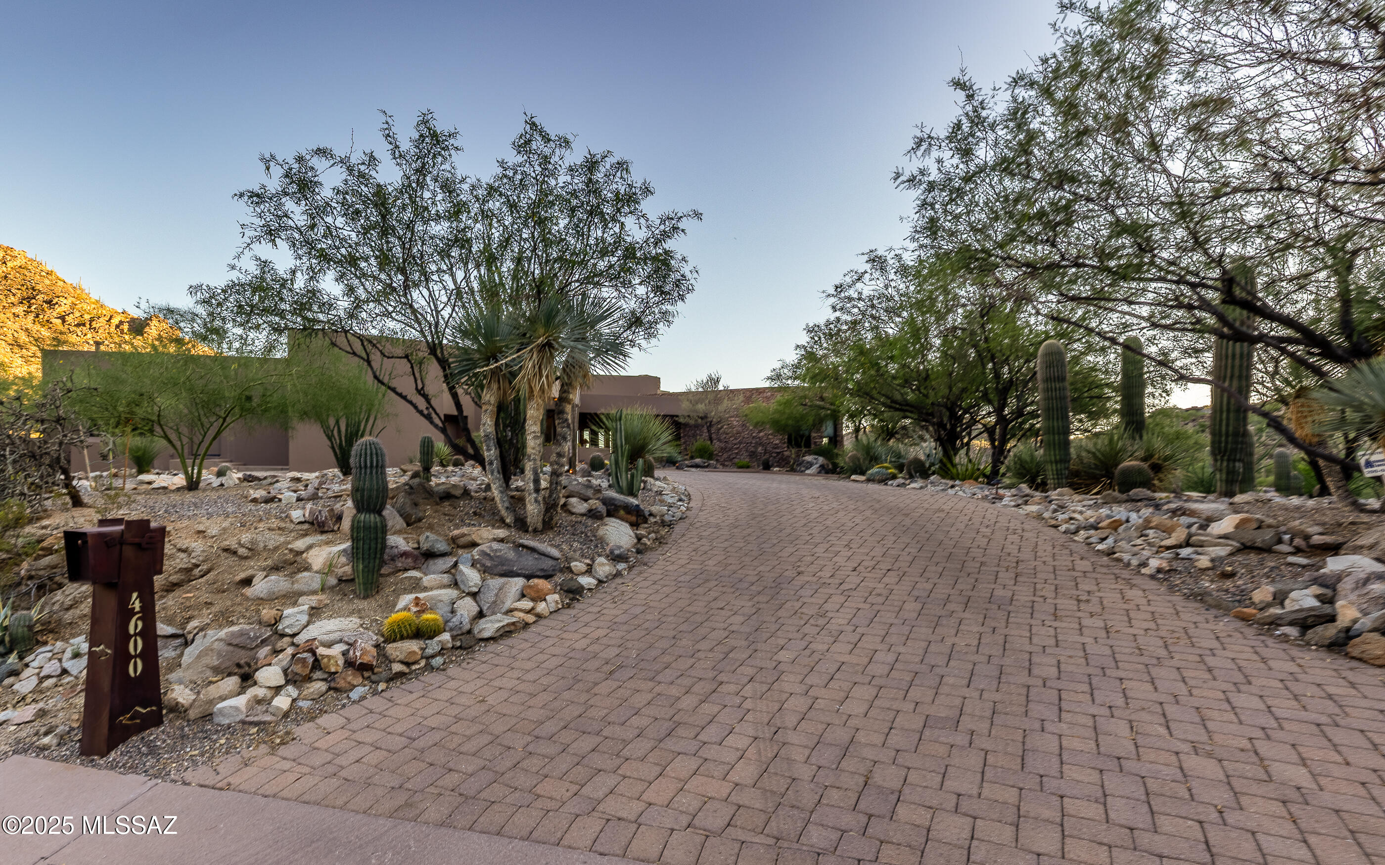 4600 W Cush Canyon Loop