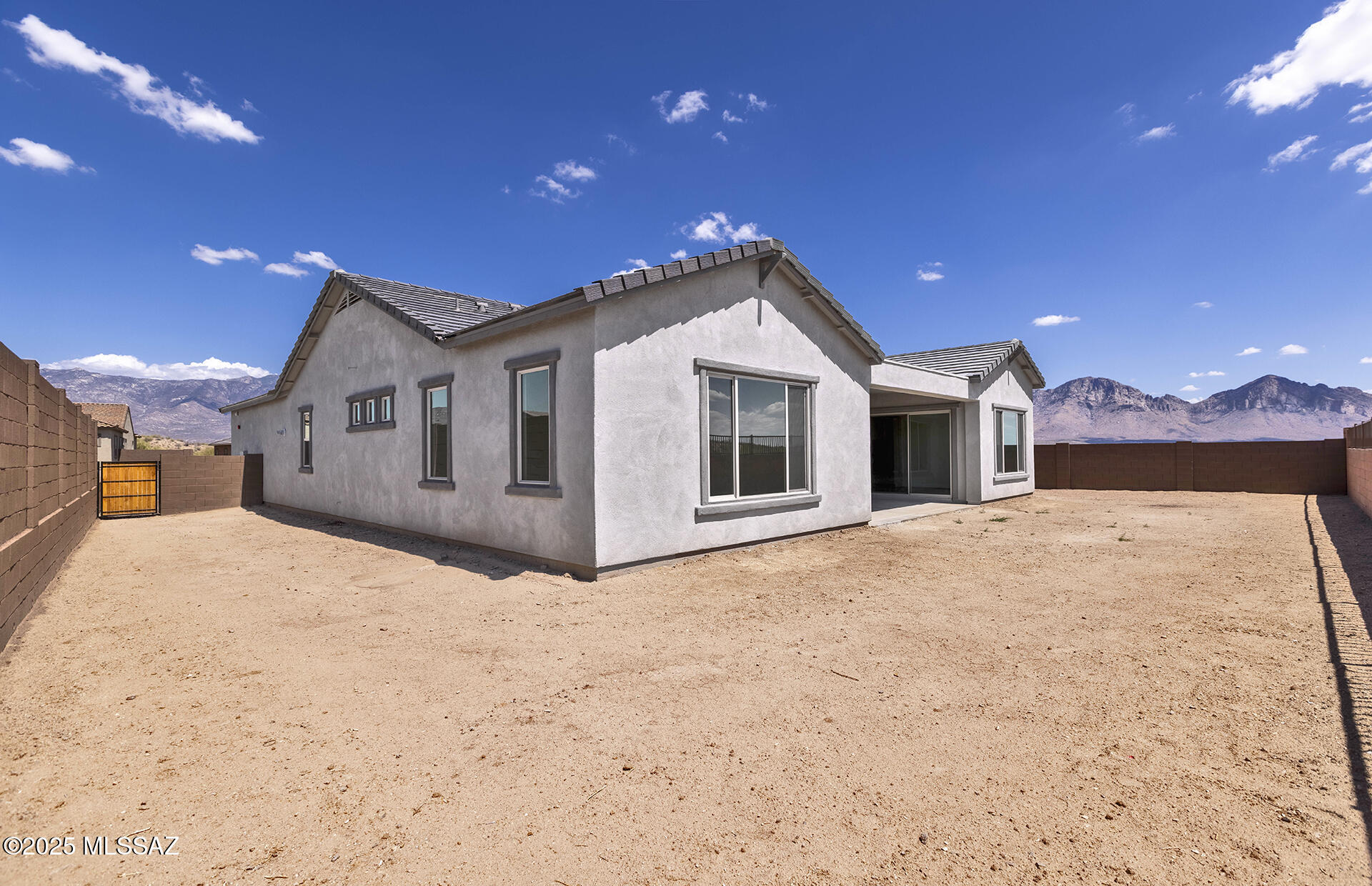 Tranquilo at Rancho Vistoso - Residential