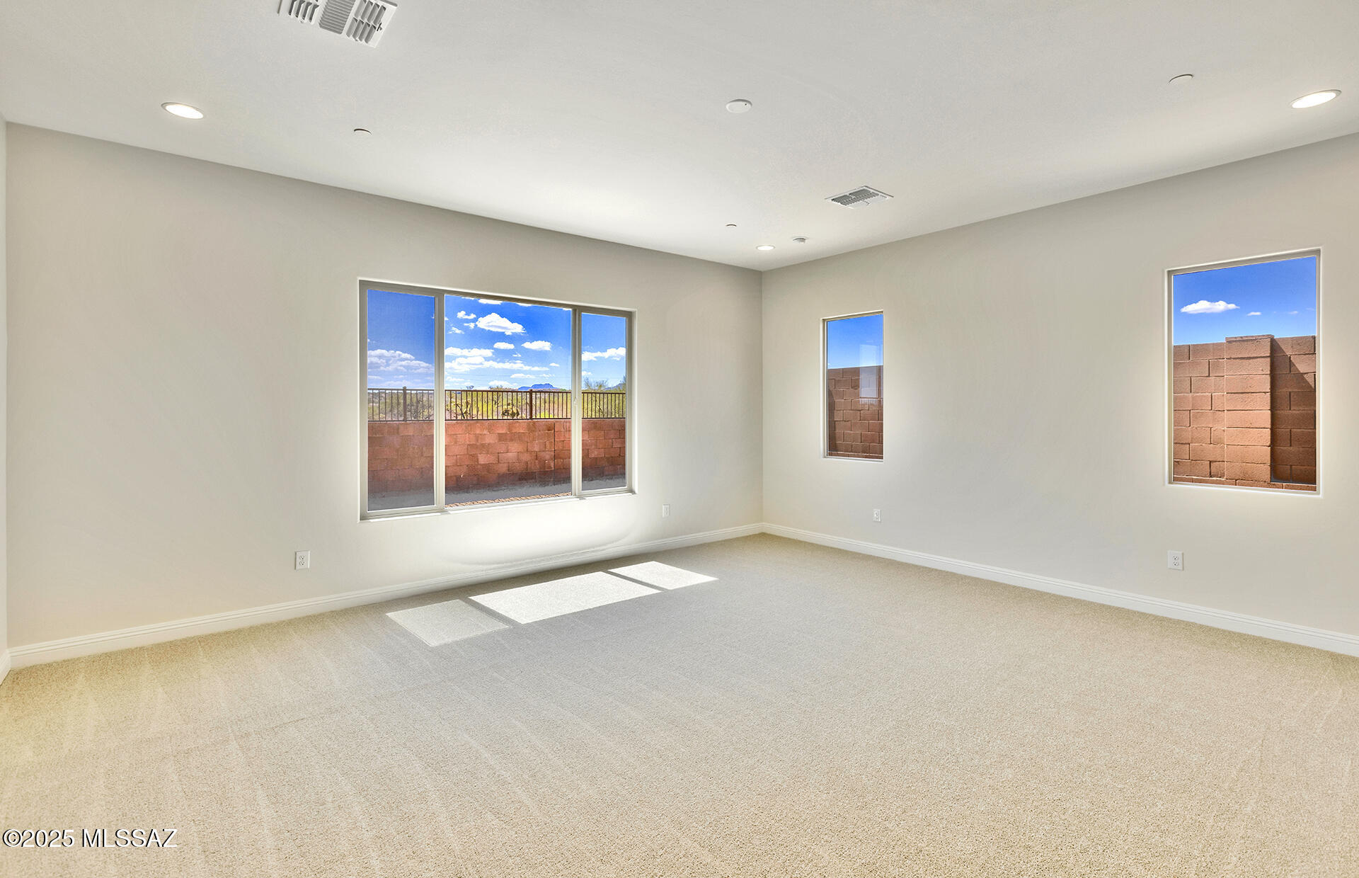 Tranquilo at Rancho Vistoso - Residential