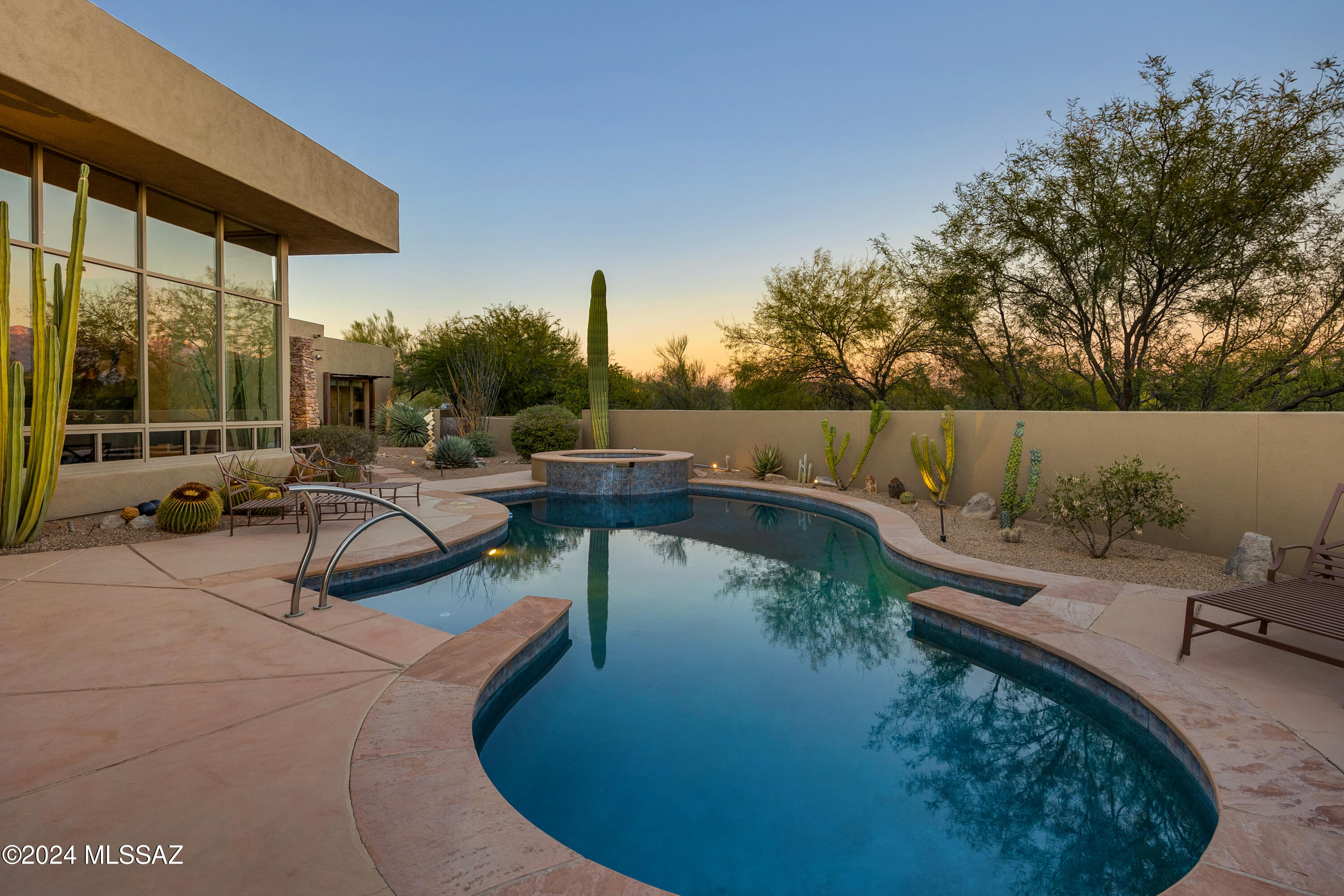 Stone Canyon II - Residential