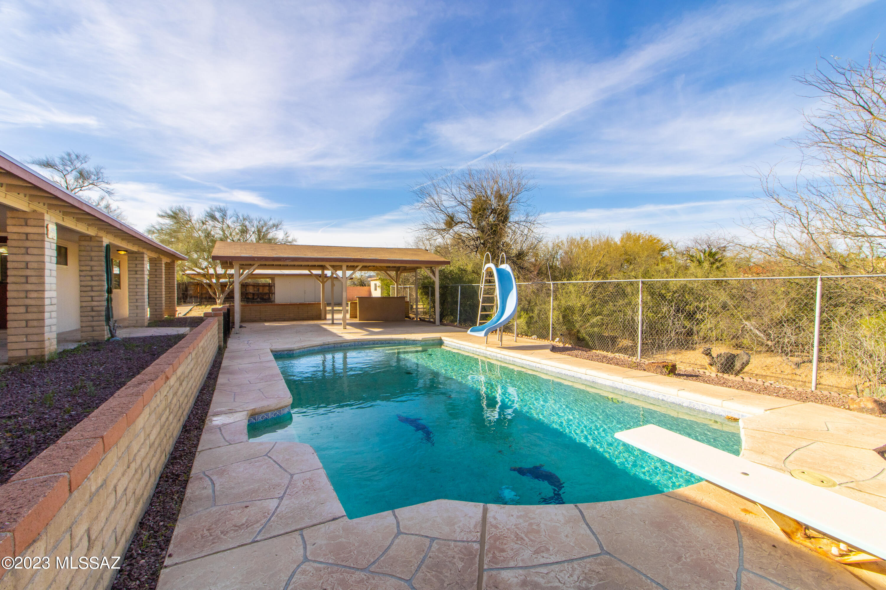 Rancho Feliz (153-352) - Residential