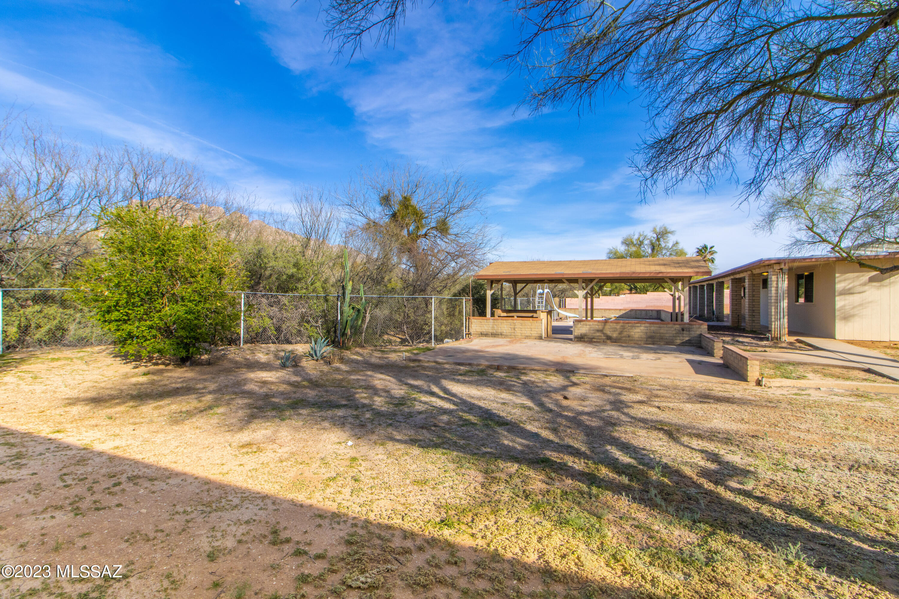 Rancho Feliz (153-352) - Residential