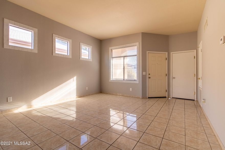 Call Erica Poplin to schedule a showing 520-904-2143

Charming 3 bedroom, 2 bath rental in Rita Ranch,  and the Vail school district. The home features a split floor plan with tile throughout. All appliances and washer and dryer stay in the unit. The back patio is covered.