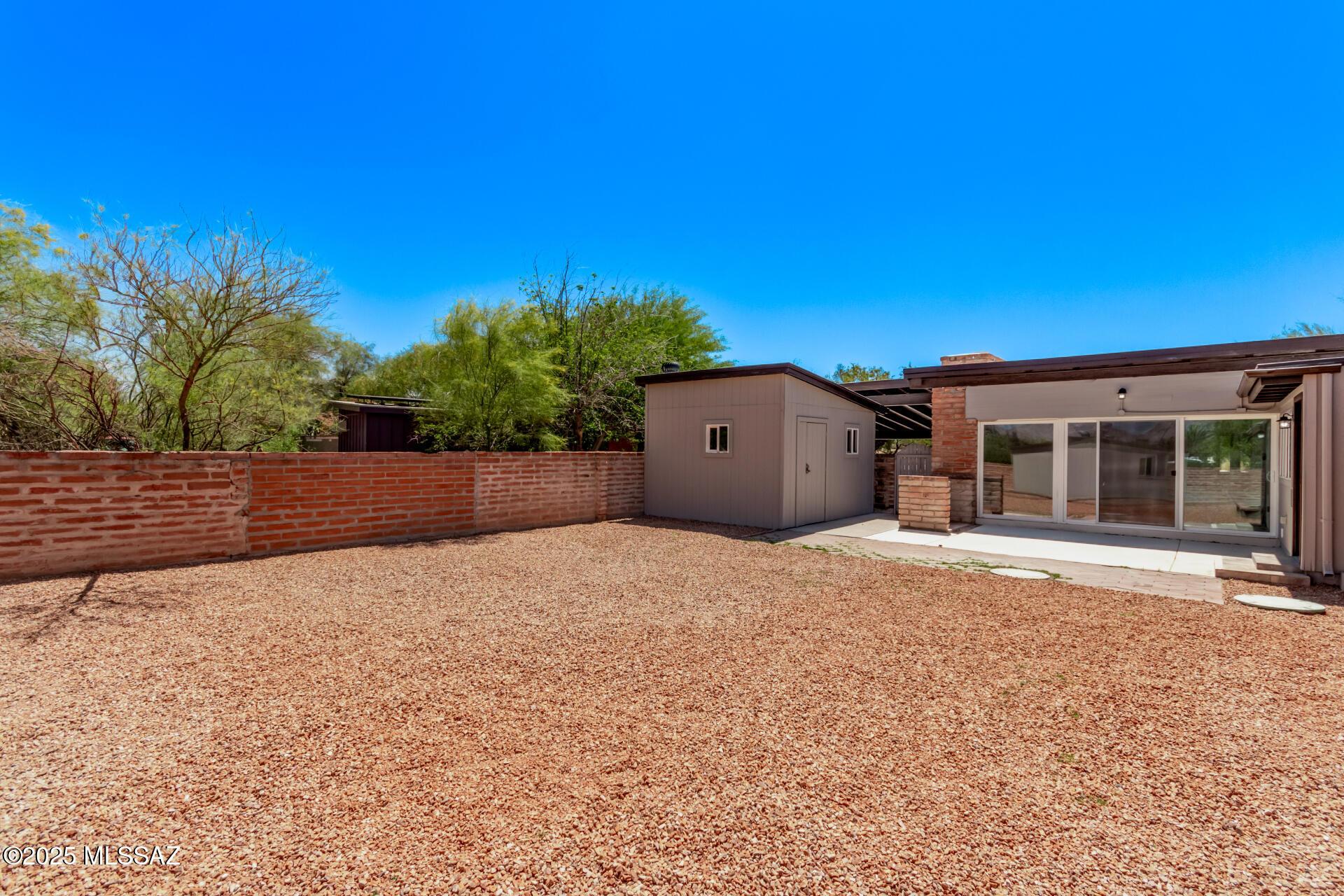 2509 N Indian Ridge Drive