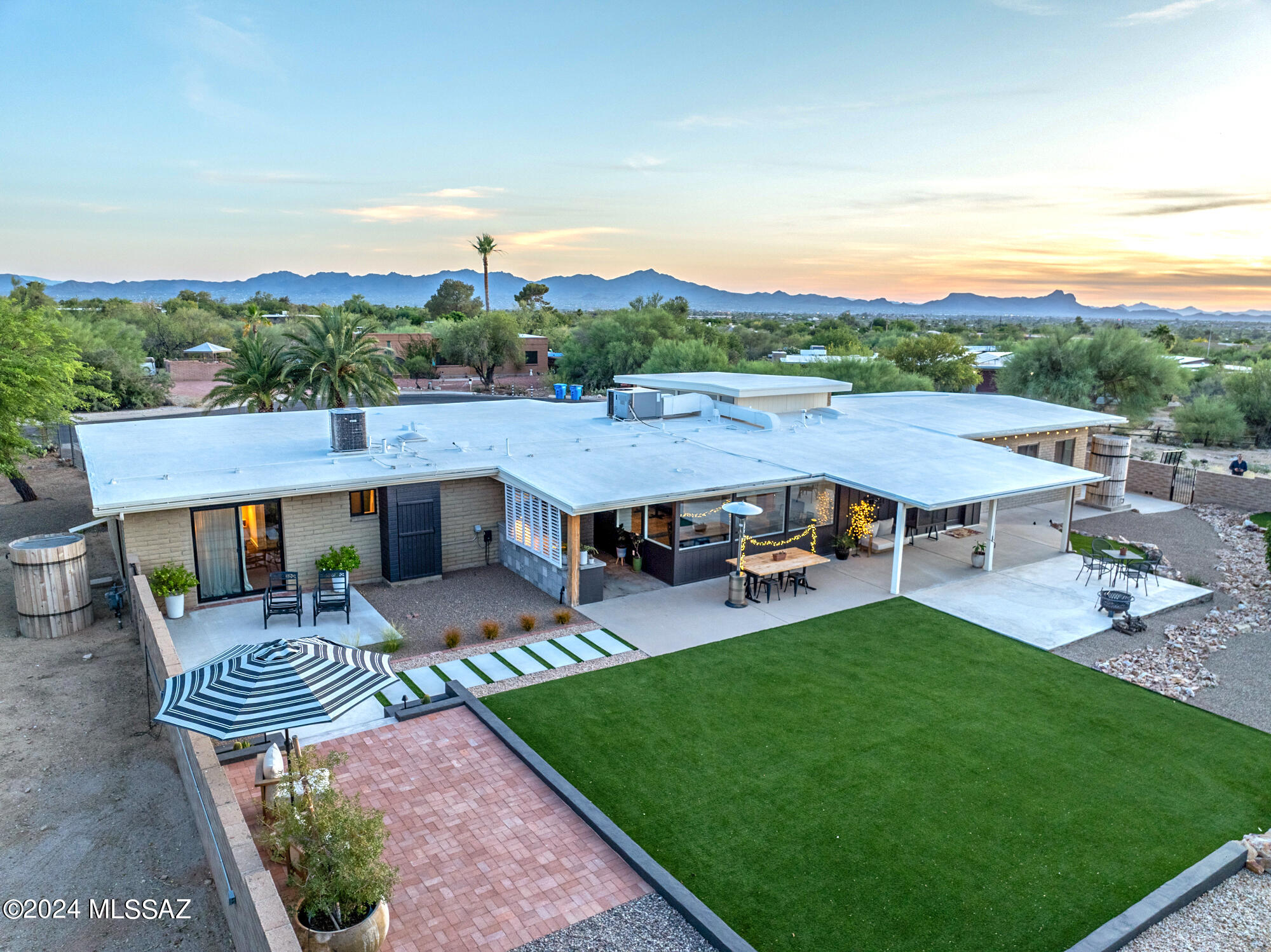 Rancho Catalina(107-221) - Residential
