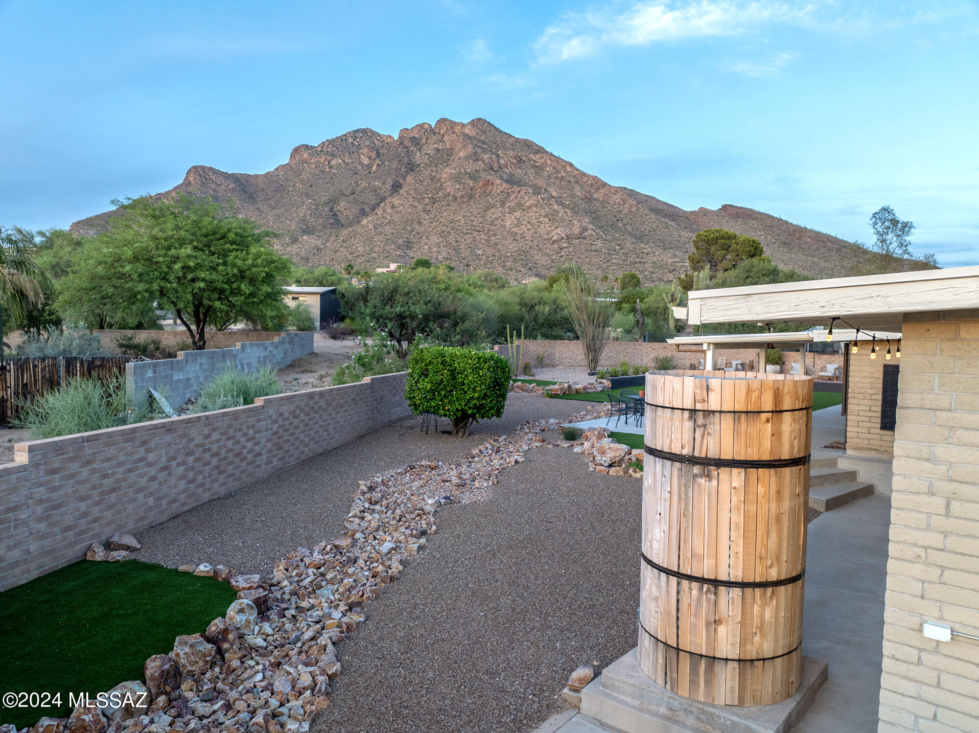 Rancho Catalina(107-221) - Residential
